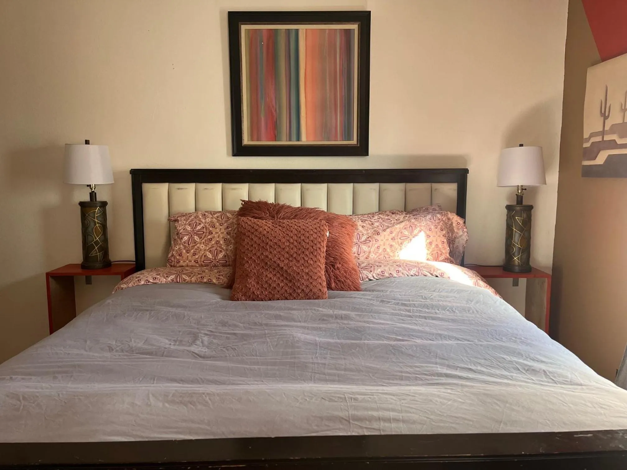 Bed in Center Street Villas