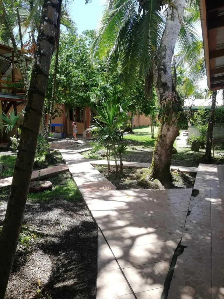 Patio in Cabinas Popular