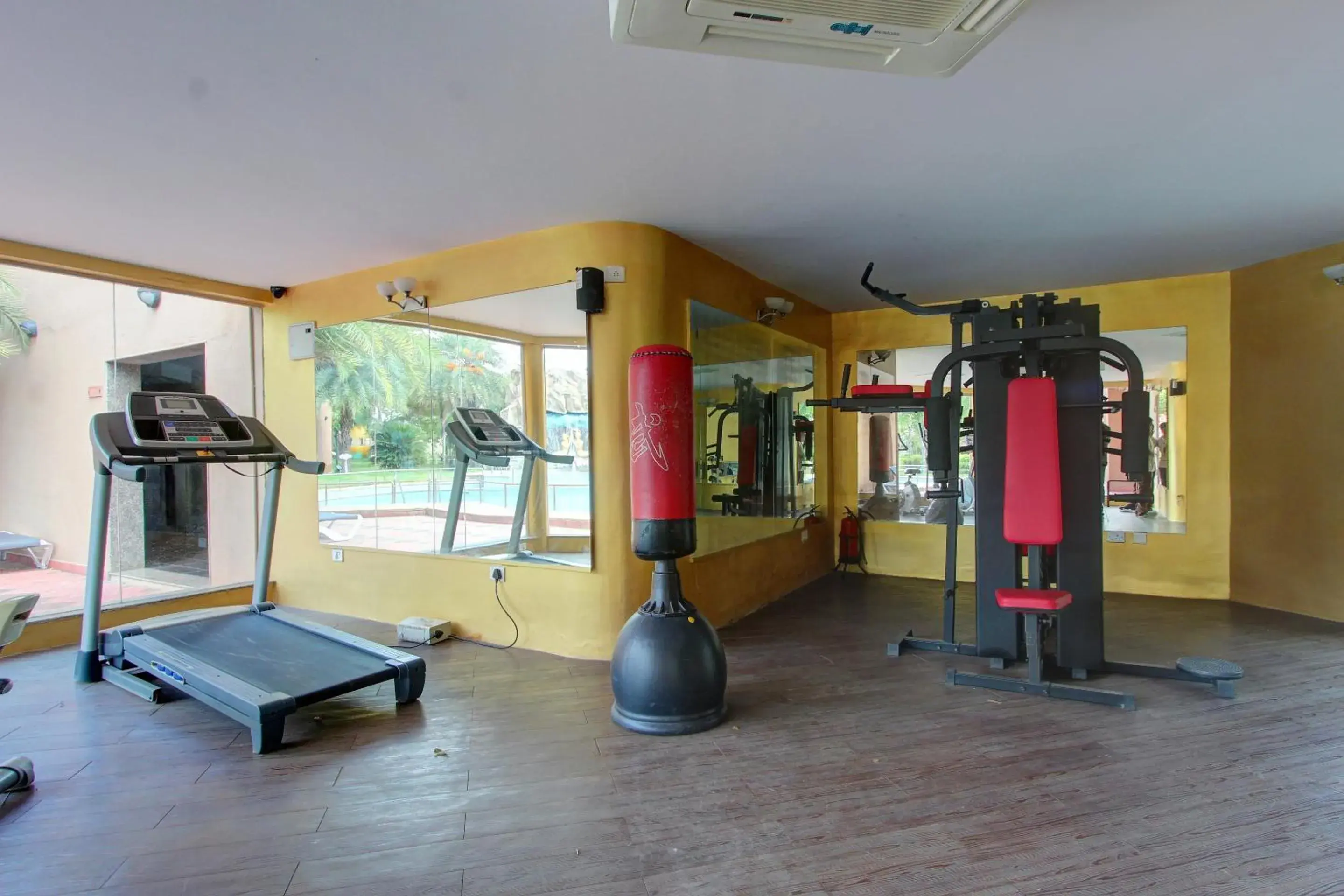 Fitness centre/facilities in Golden Amoon Resort Fitness centre/facilities in Golden Amoon Resort