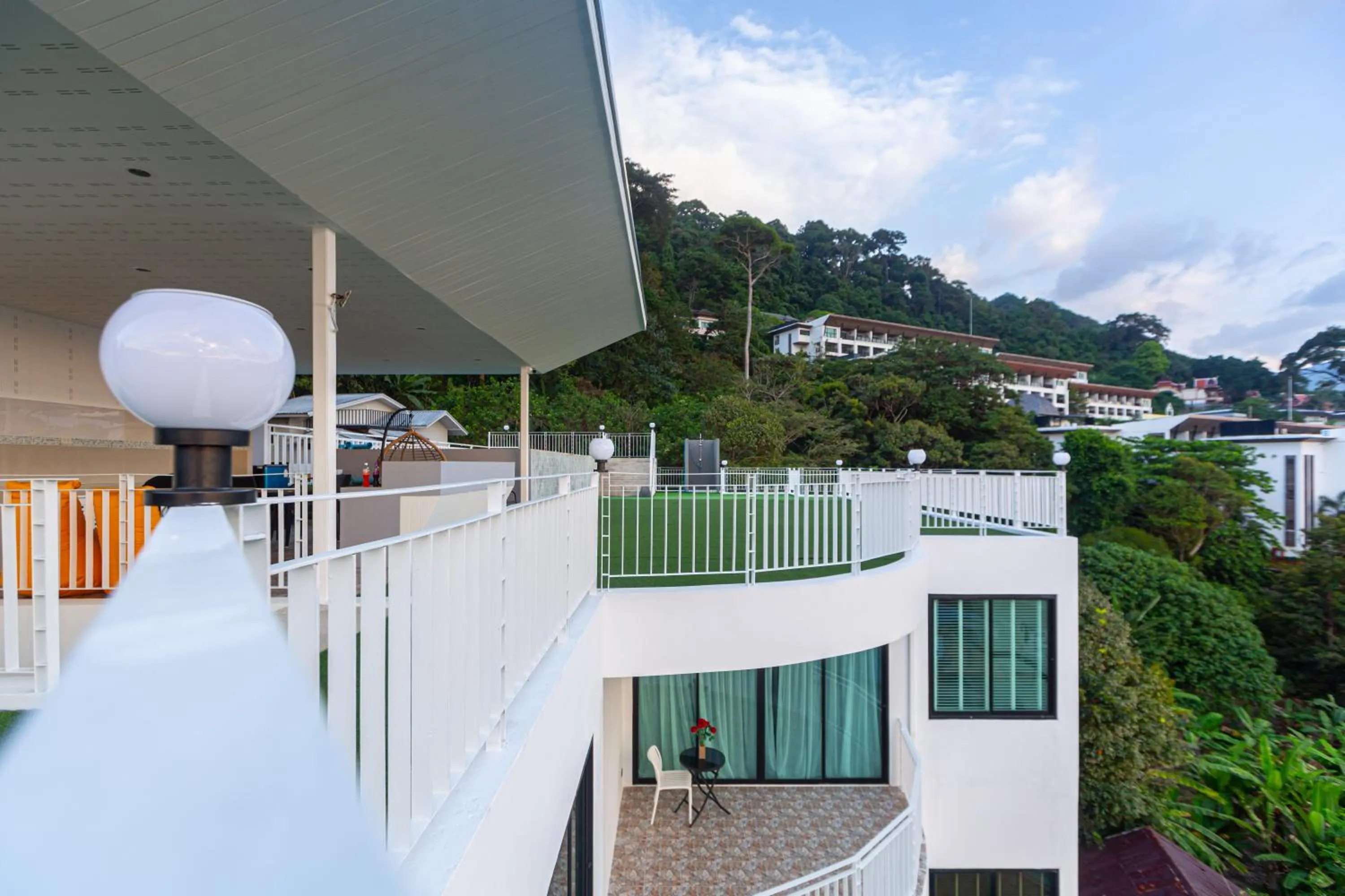 Balcony/Terrace in Rossarin Sea View Patong