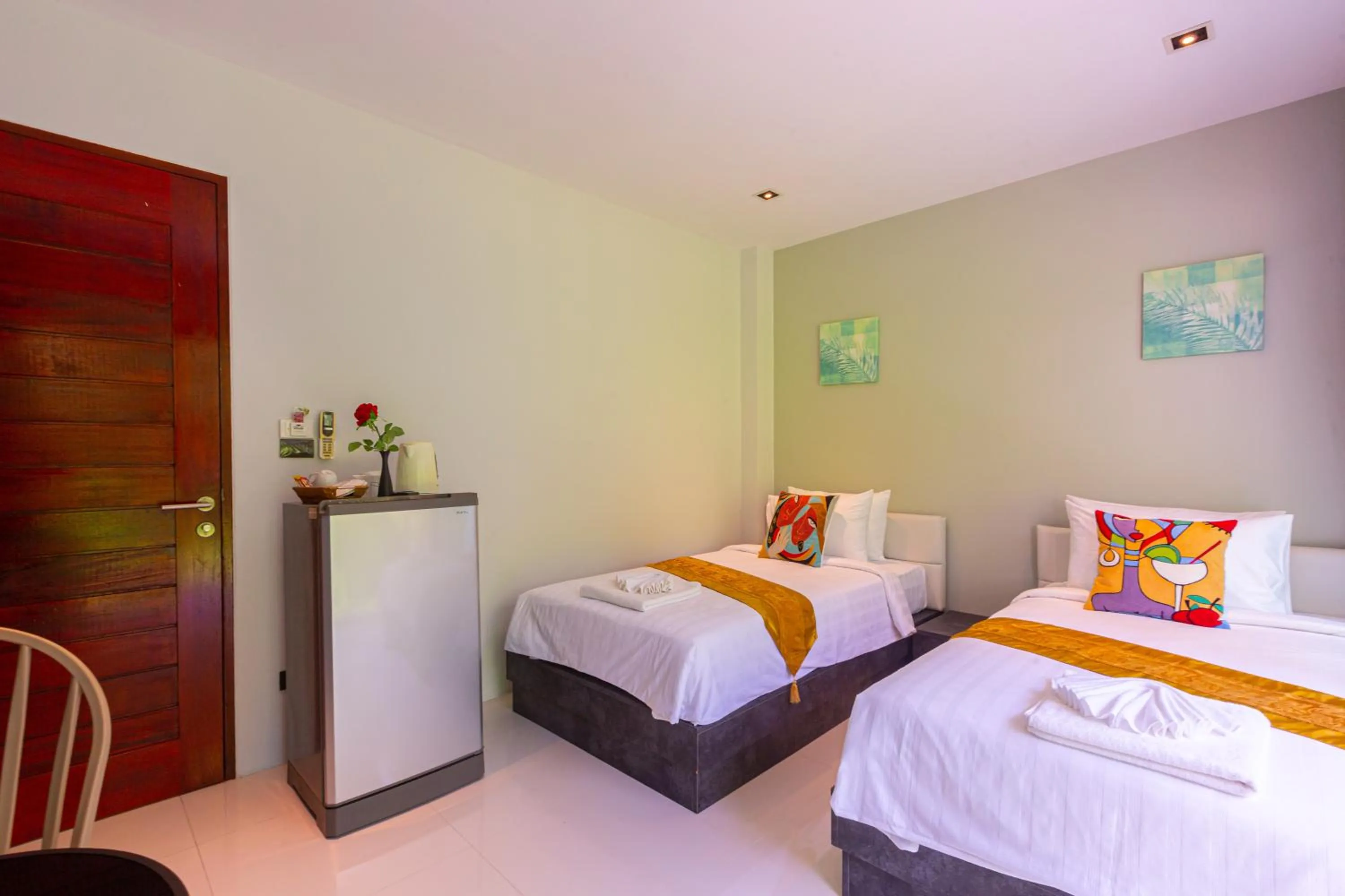 Bed in Rossarin Sea View Patong