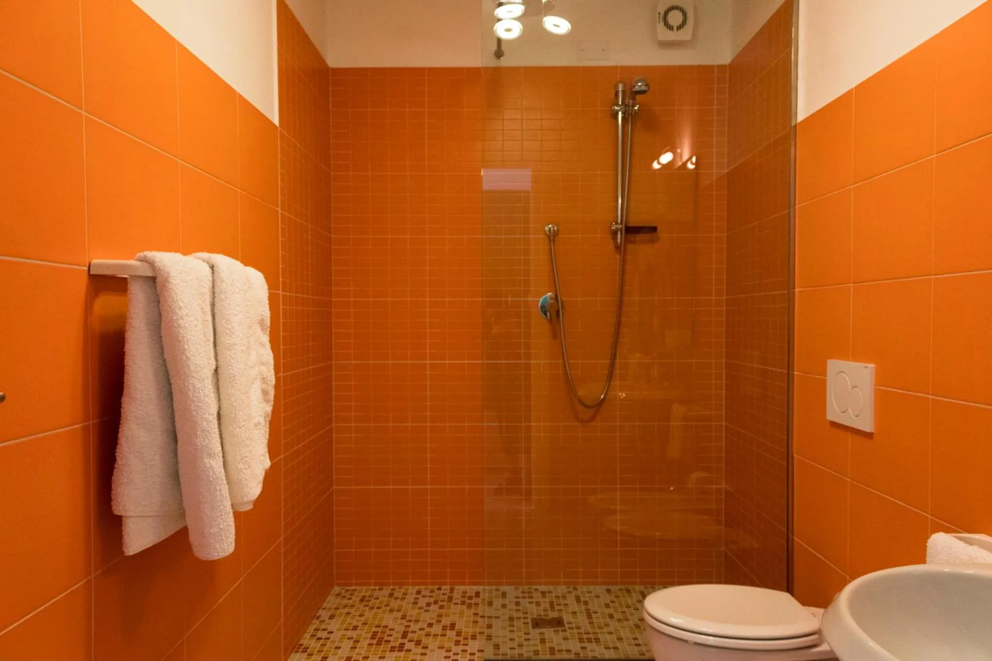 Bathroom in Marigold