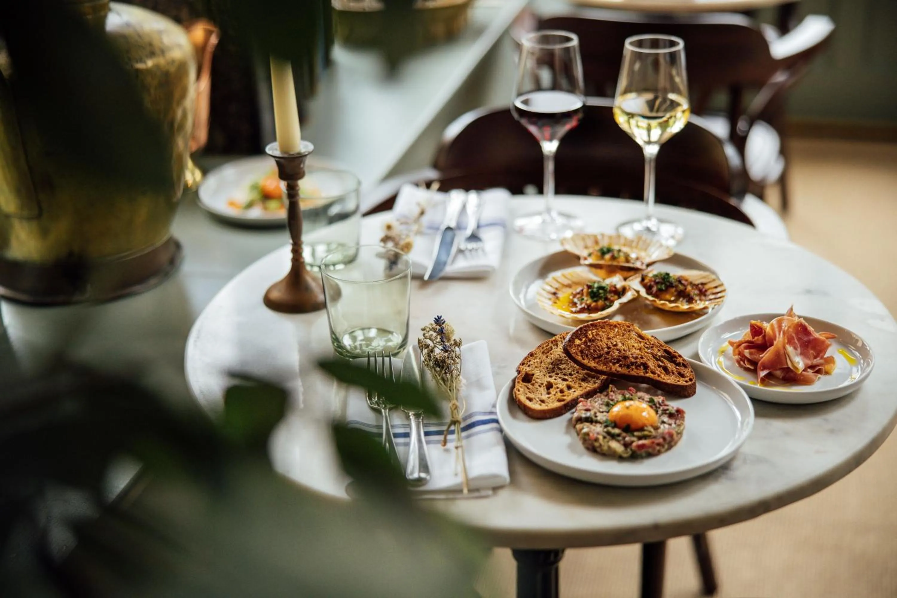 Food in The William Cecil