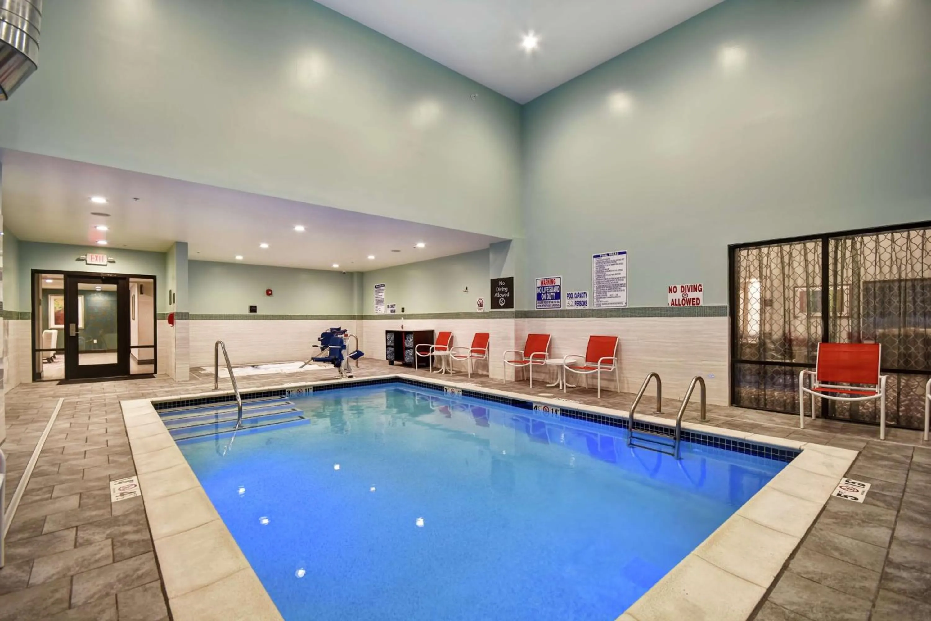 Pool view in Homewood Suites by Hilton Novi Detroit