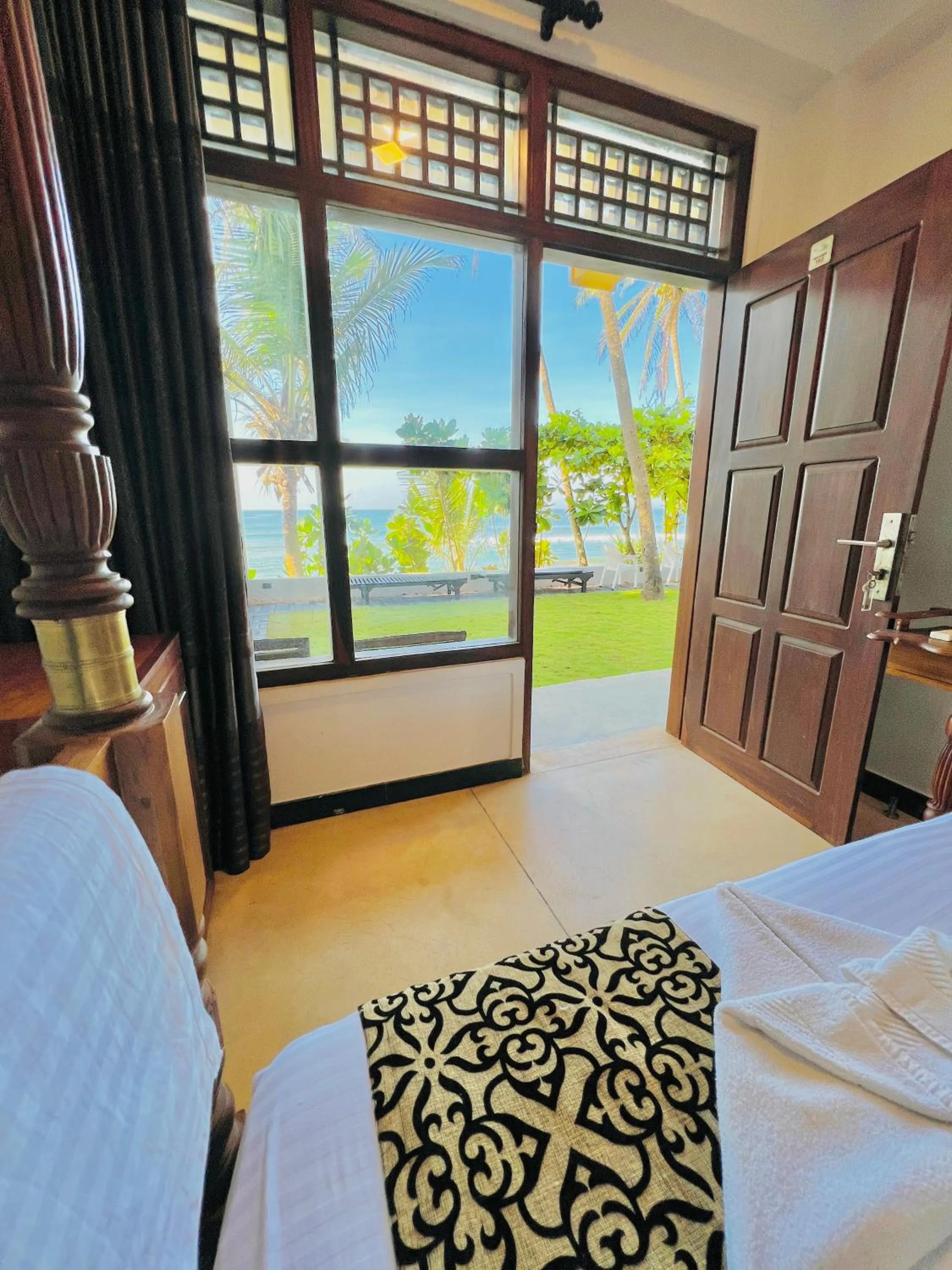 Bed in Top Secret Beach Hotel