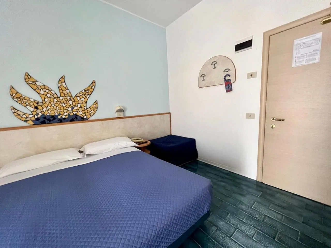 Family Room in Hotel Giorgetti Orange