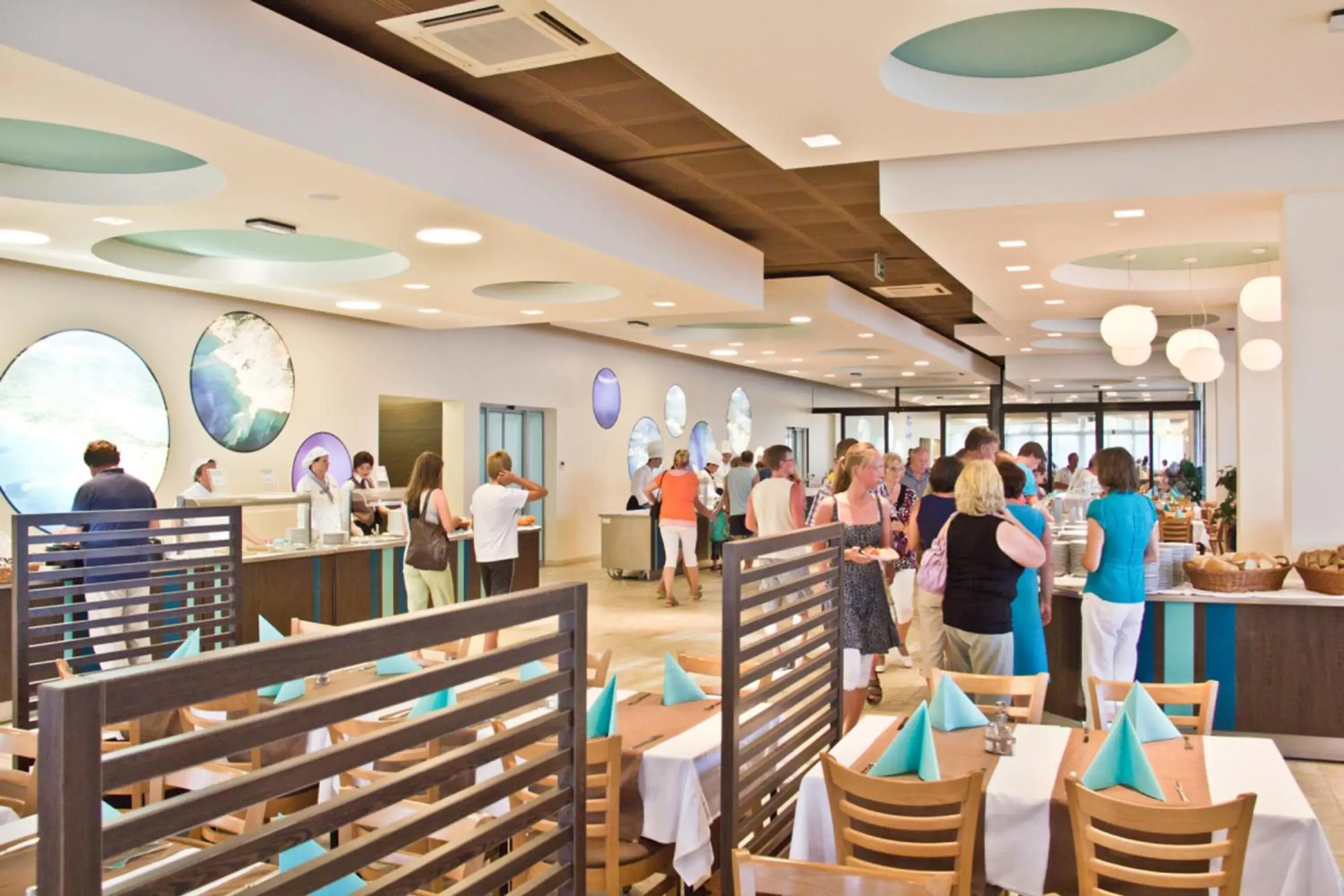 Restaurant/places to eat in San Marino Resort Restaurant/places to eat in San Marino Resort