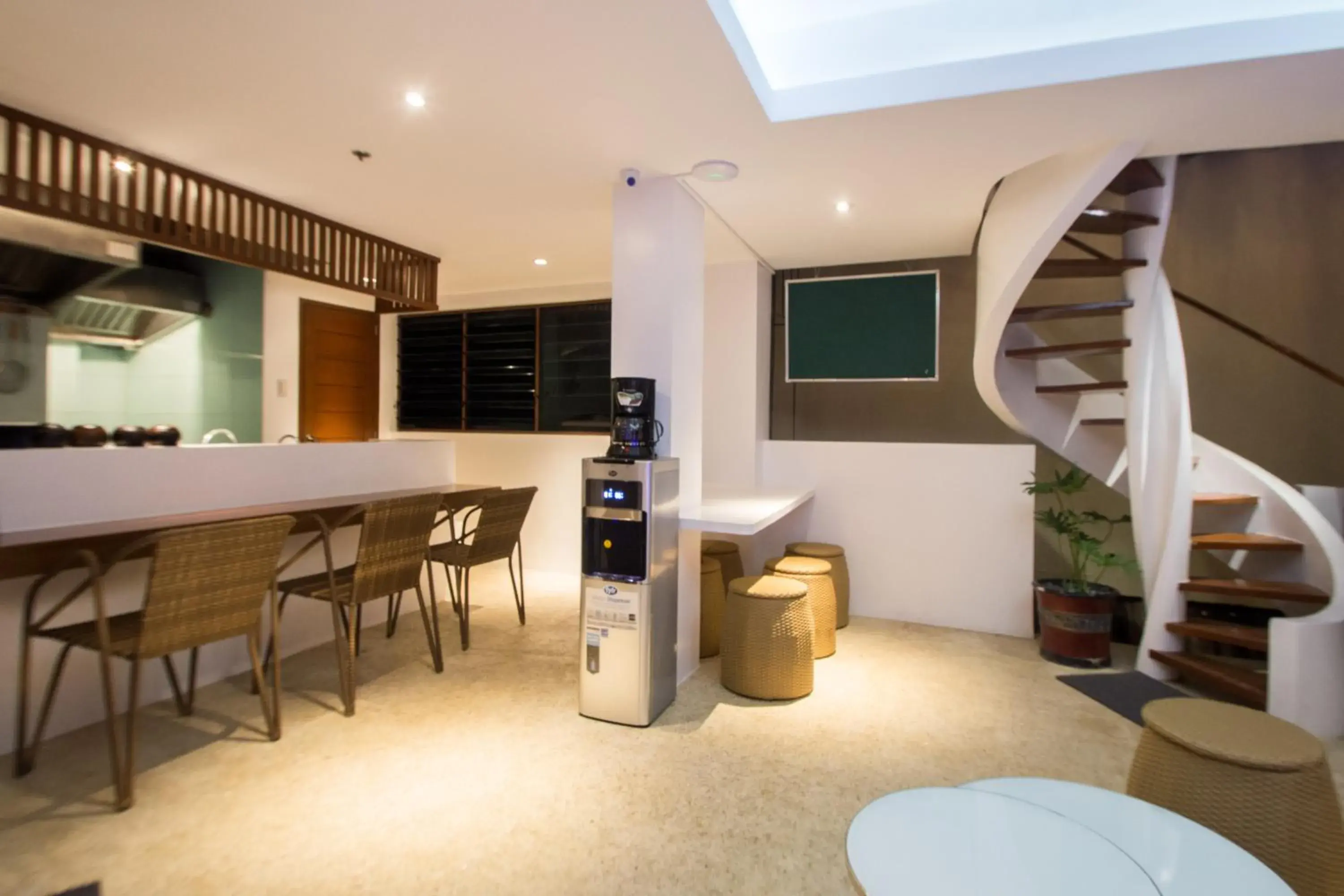 Restaurant/places to eat in Signature Boracay Blue Restaurant/places to eat in Signature Boracay Blue