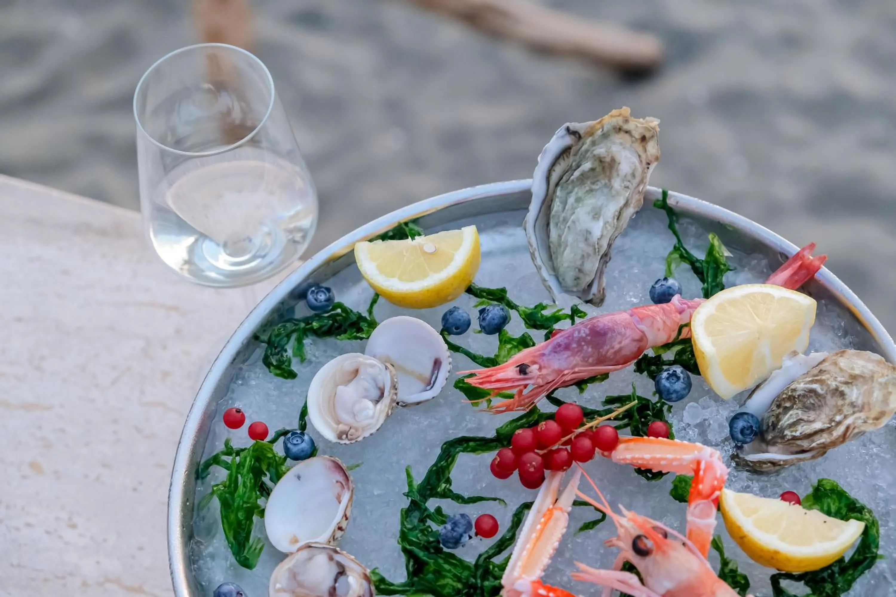 Restaurant/places to eat in Villa Aragonese Rooms