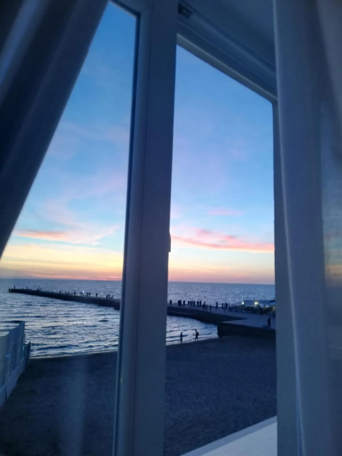 Autumn in Villa Aragonese Rooms