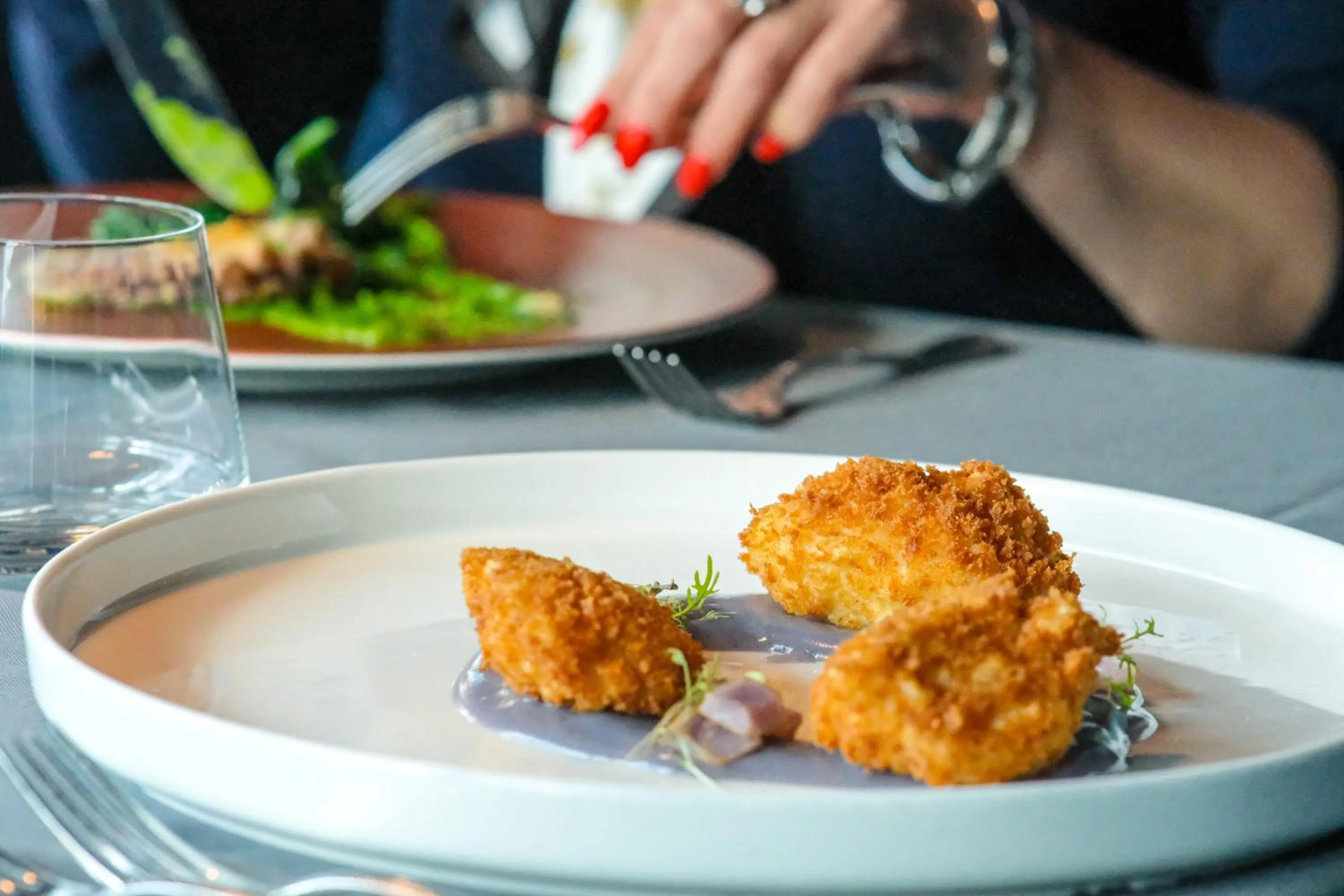 Restaurant/places to eat in Villa Aragonese Rooms