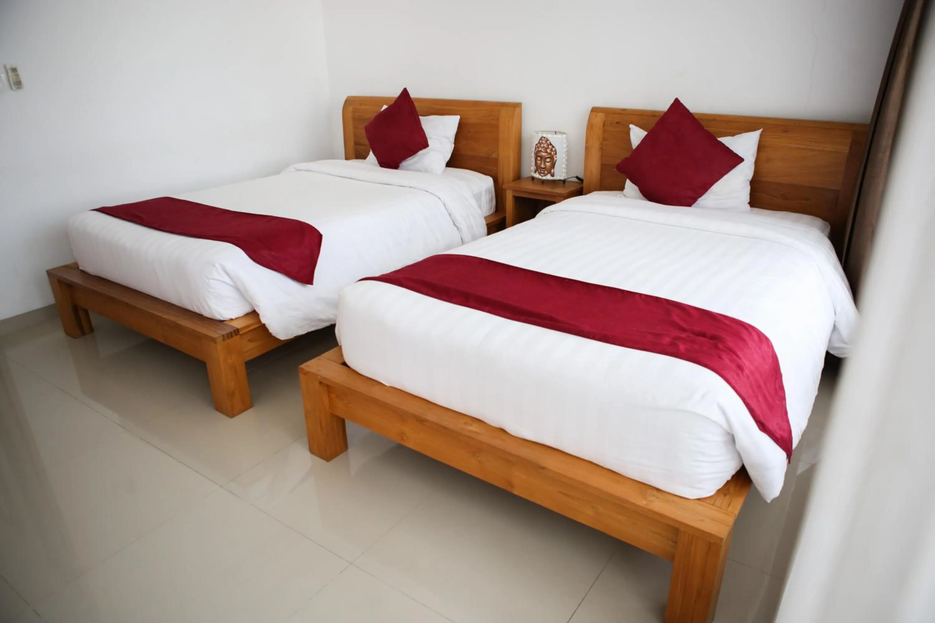 Photo of the whole room in Grandpa Guest House