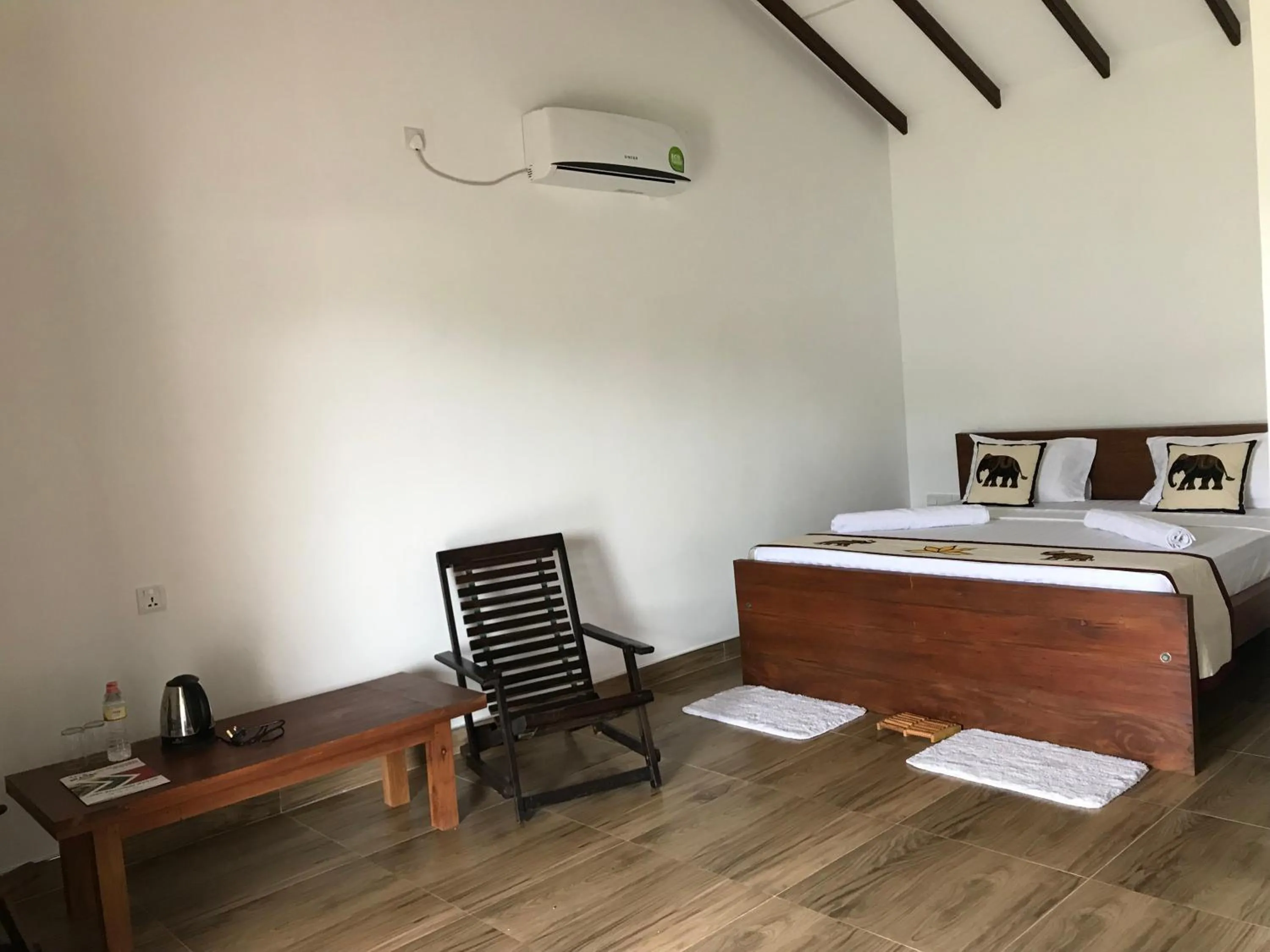 TV and multimedia, Bed in Into The Wild Sigiriya