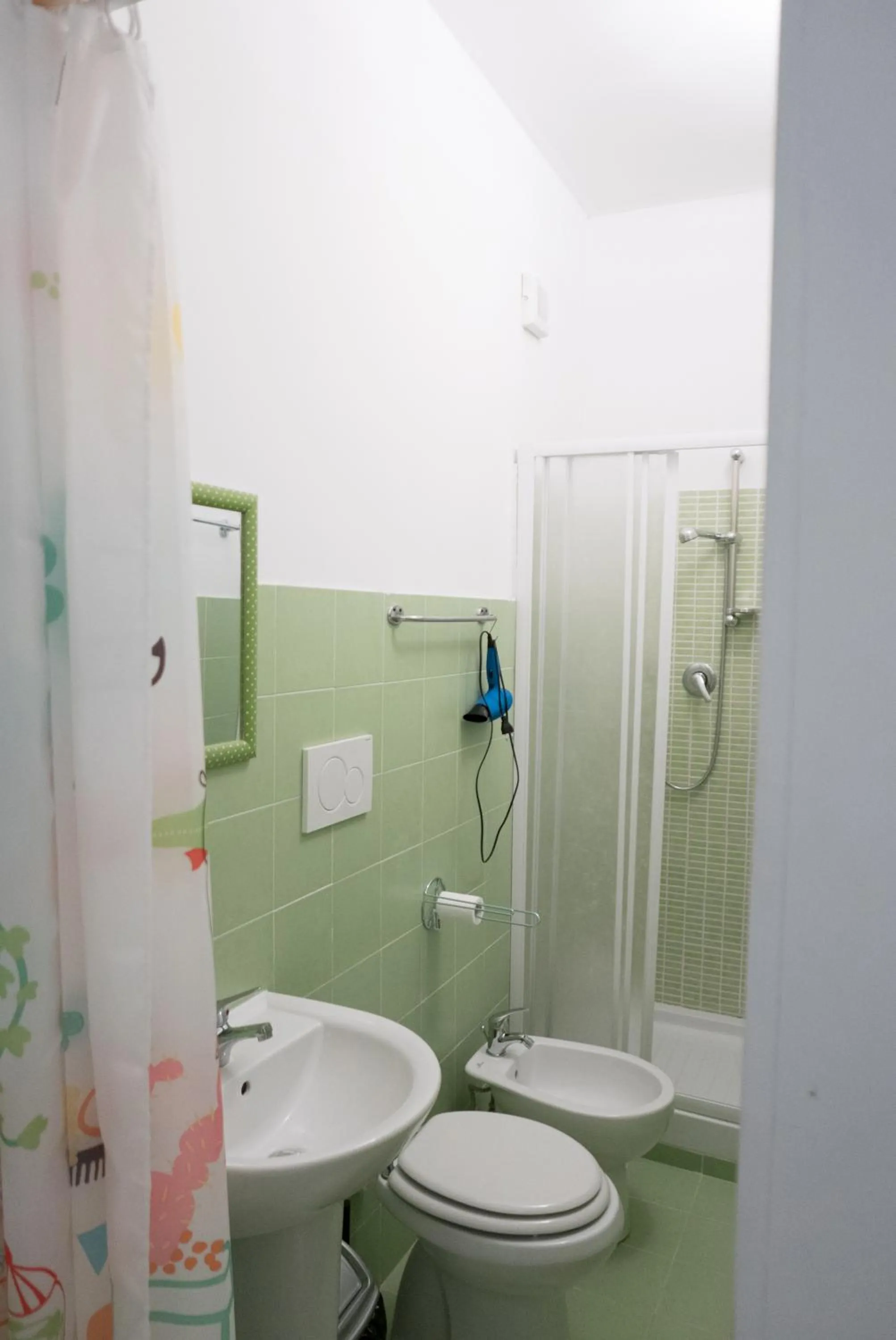 Bathroom in Next Stop Roma Affittacamere Da Florindo