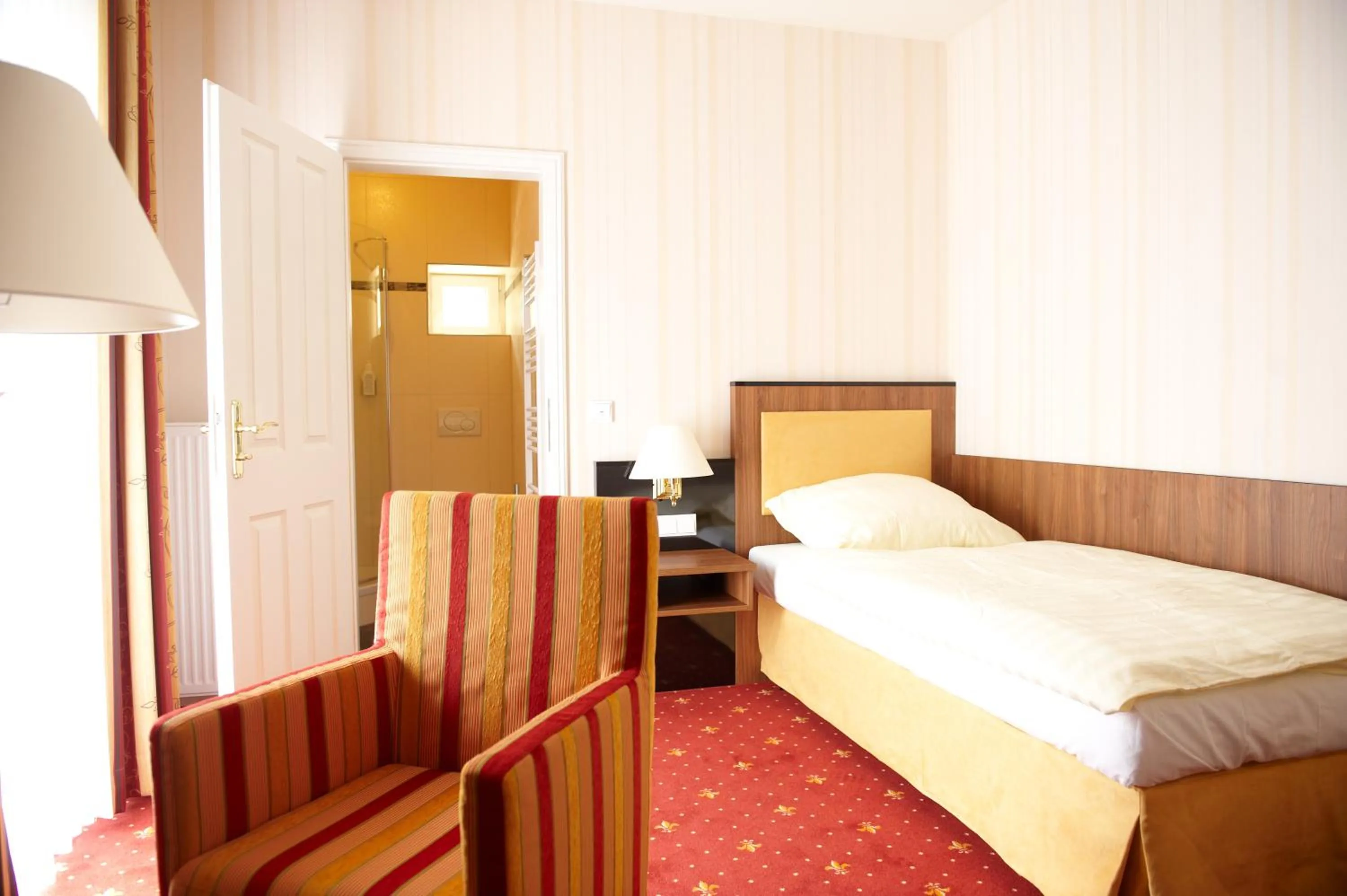 Bed in Alte Landratsvilla Hotel Bender