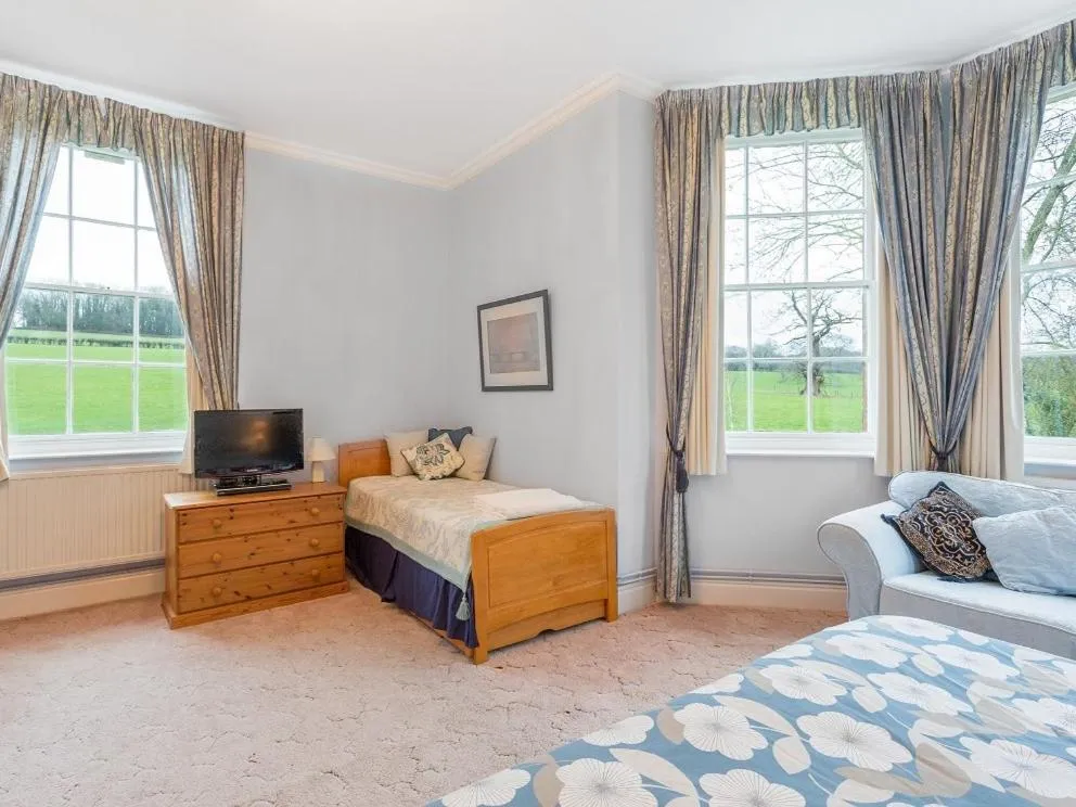 Bedroom, Bed in Marshwood Farm B&B and Shepherds Hut