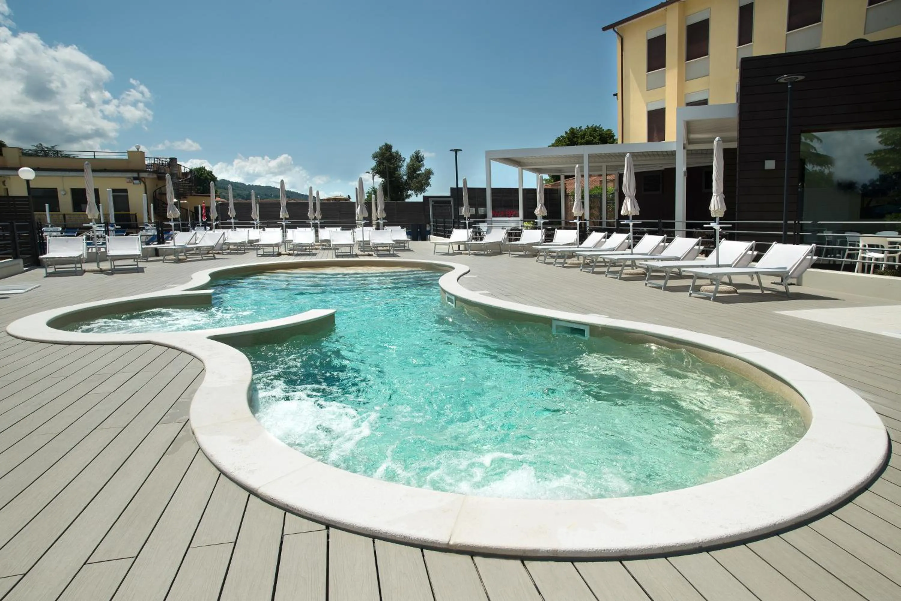 Pool view in Hotel Ristorante Dante