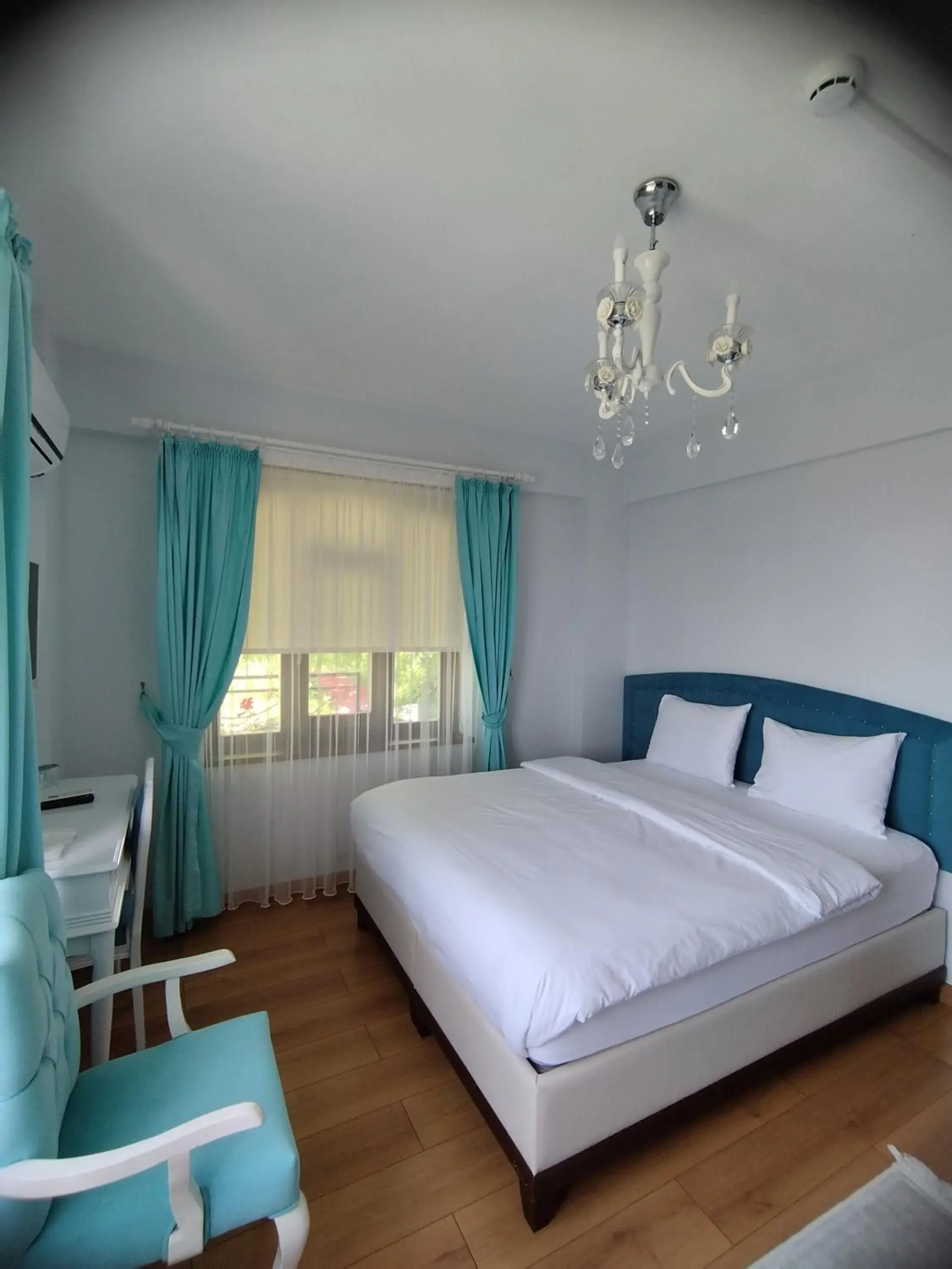 Deluxe Double Room in Hayat Oksijen Resort Deluxe Double Room in Hayat Oksijen Resort