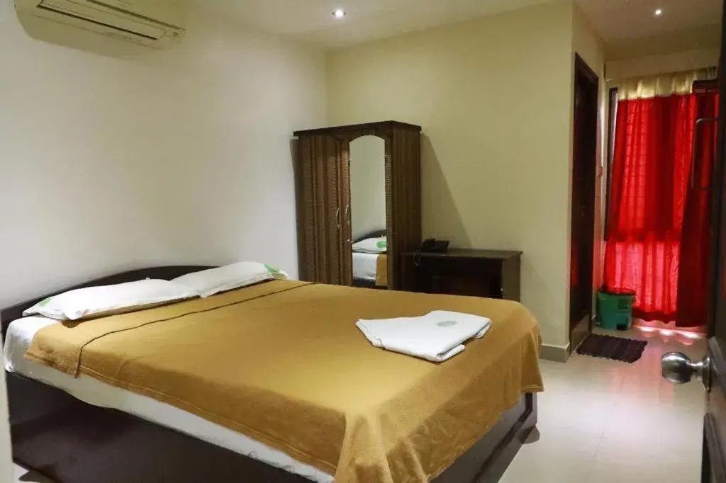 Standard Double Room in Star MSR Residency Standard Double Room in Star MSR Residency