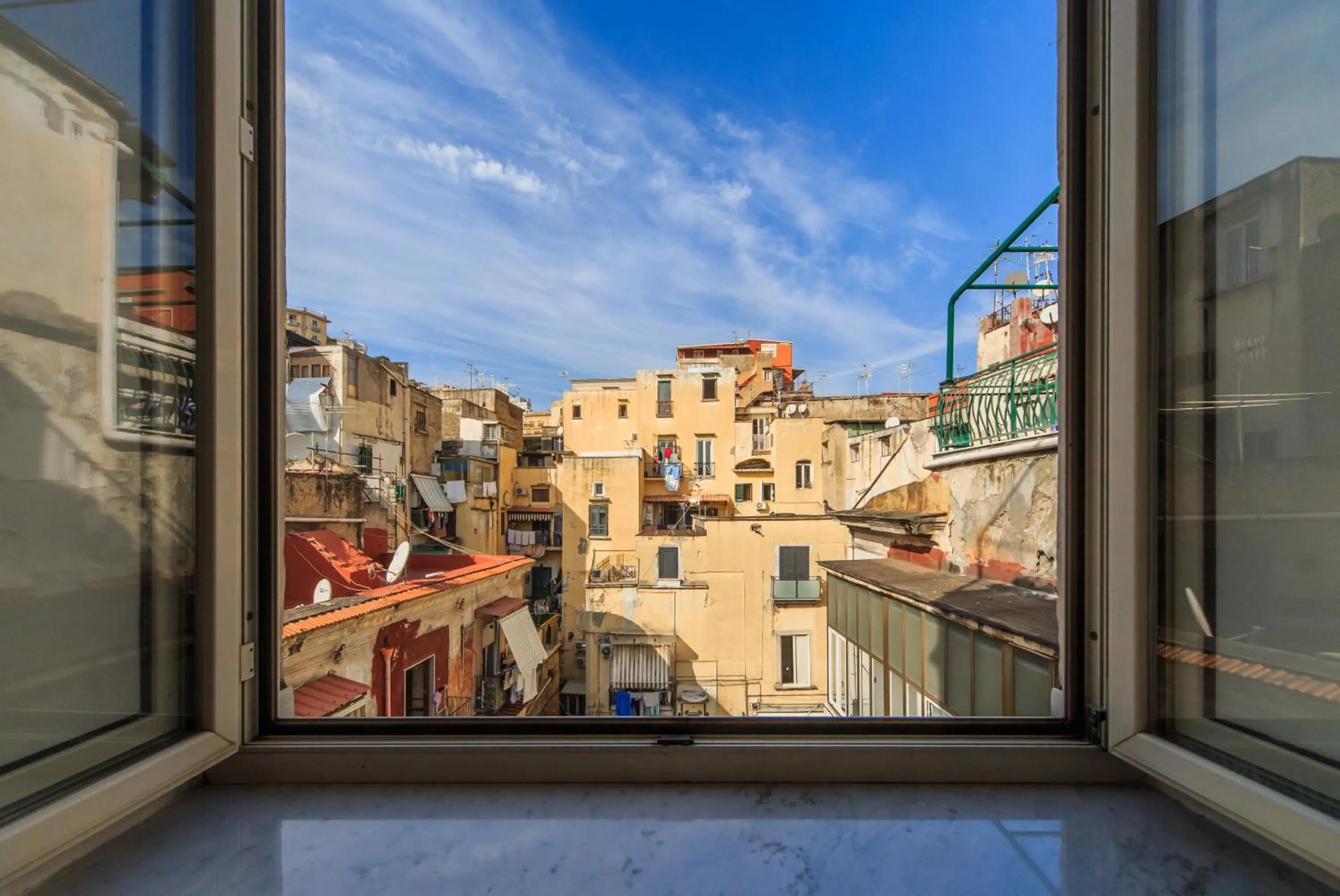 City view in Spaccanapoli Comfort Suites