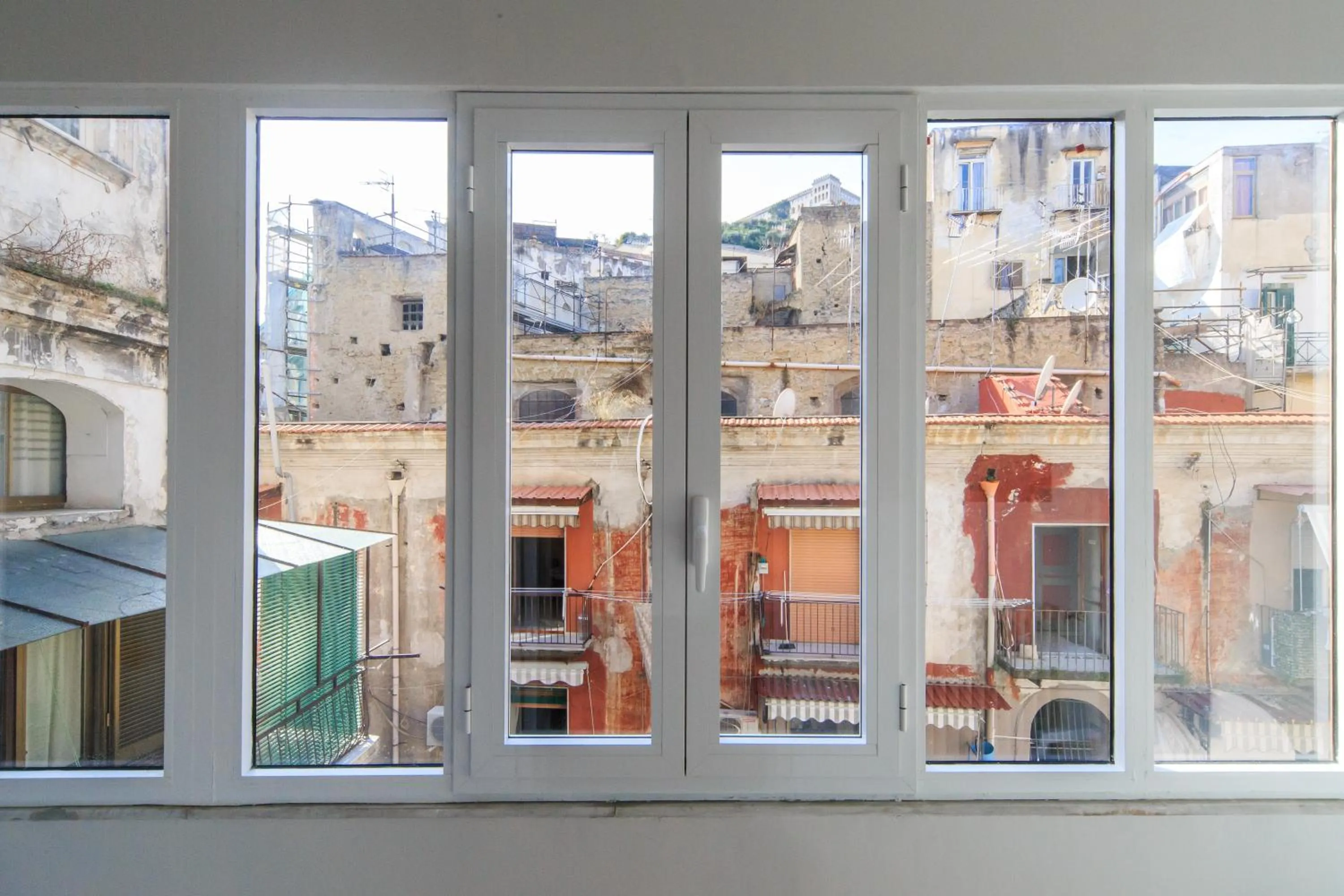 City view in Spaccanapoli Comfort Suites