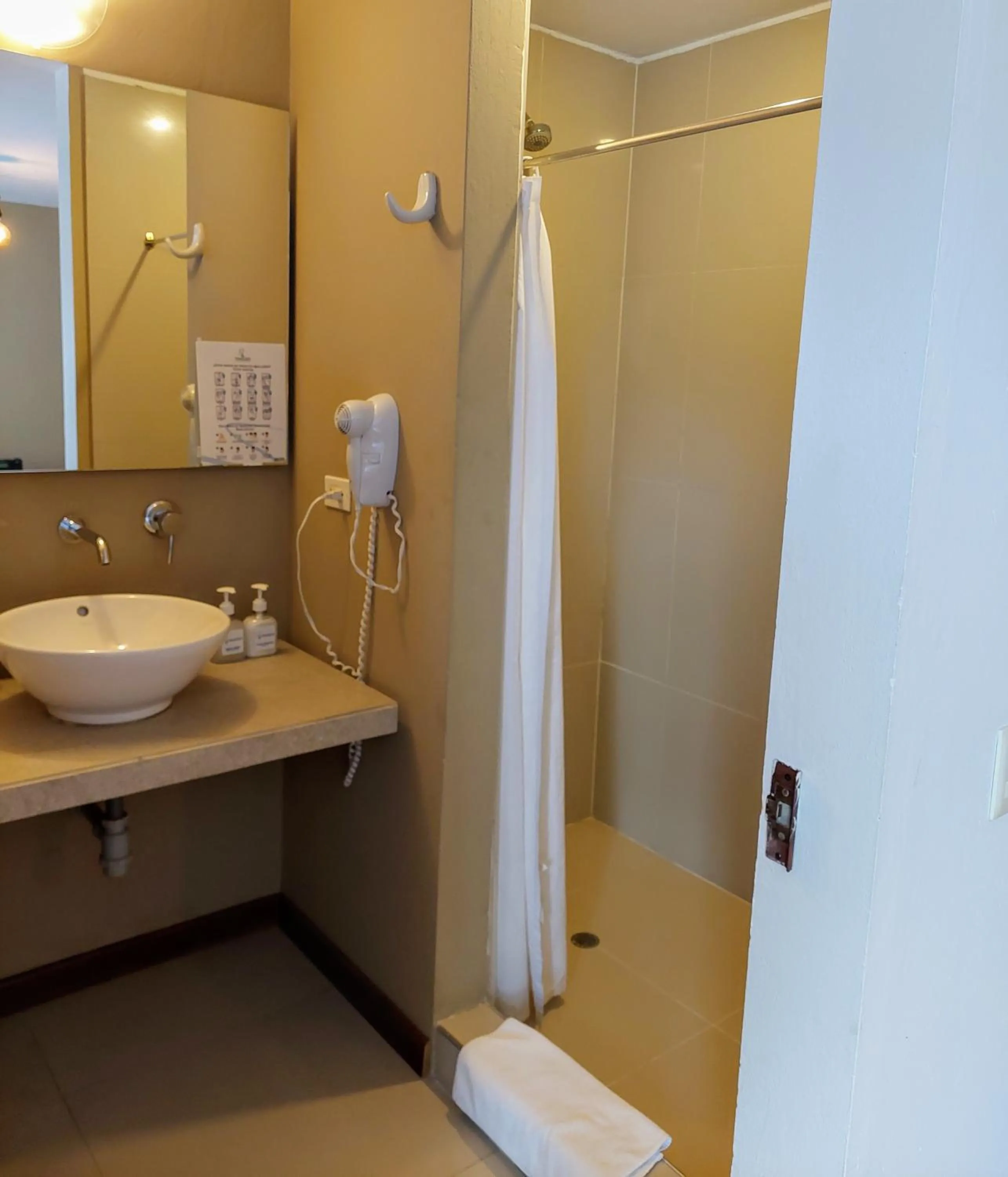 Bathroom in Viaggio Urbano Business