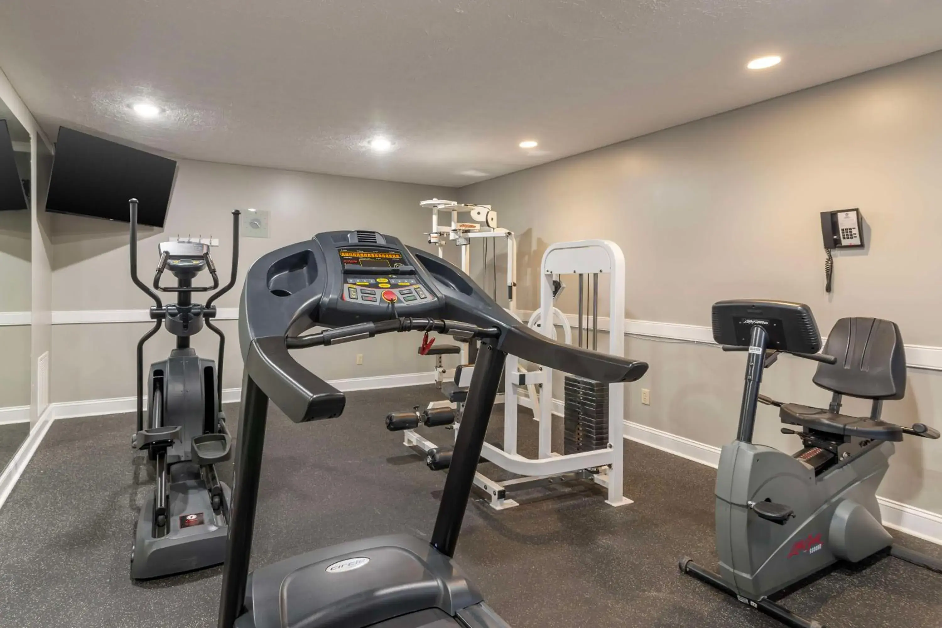Fitness centre/facilities in Best Western Auburn/Opelika Inn Fitness centre/facilities in Best Western Auburn/Opelika Inn