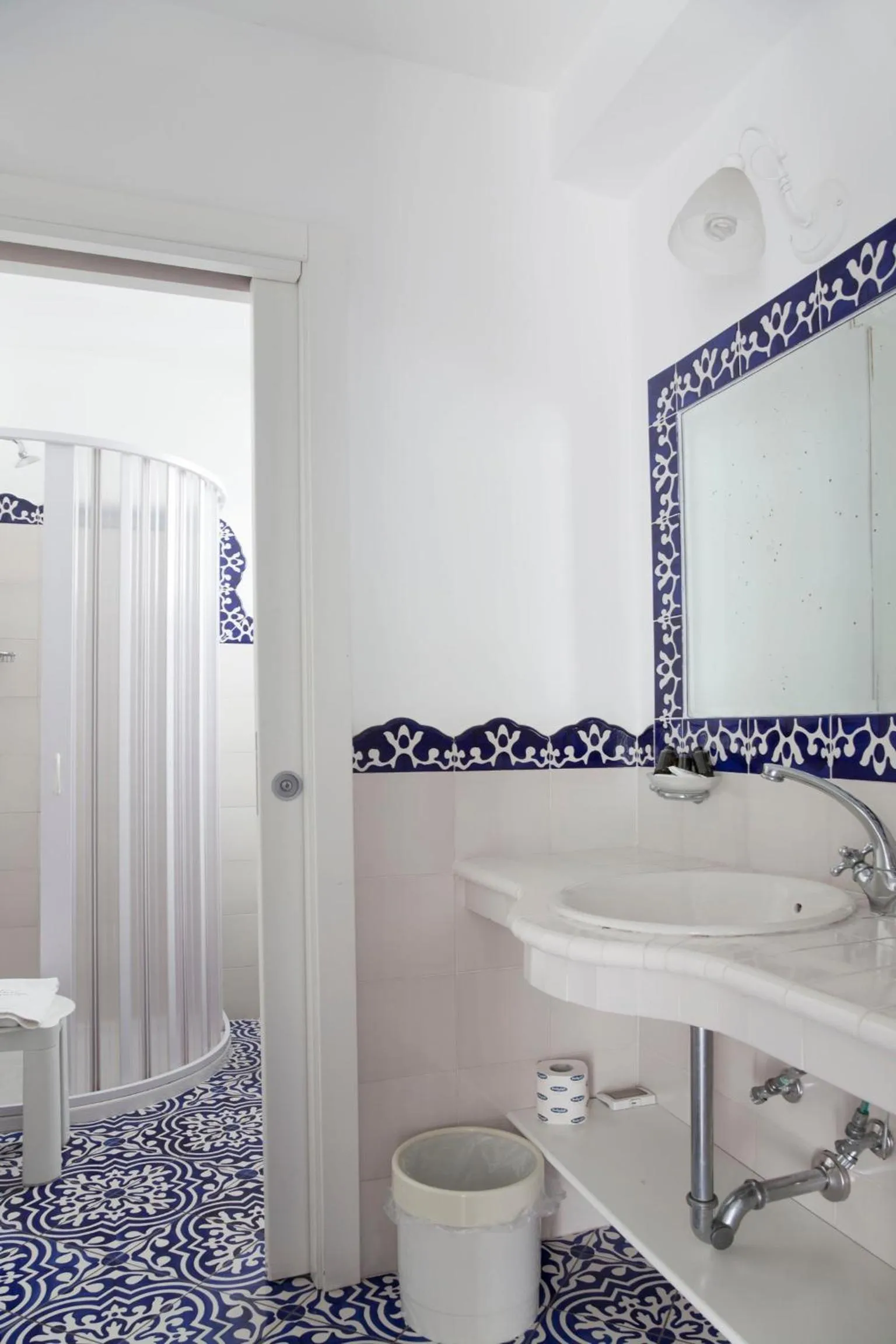 Bathroom in Hotel La Terrazza