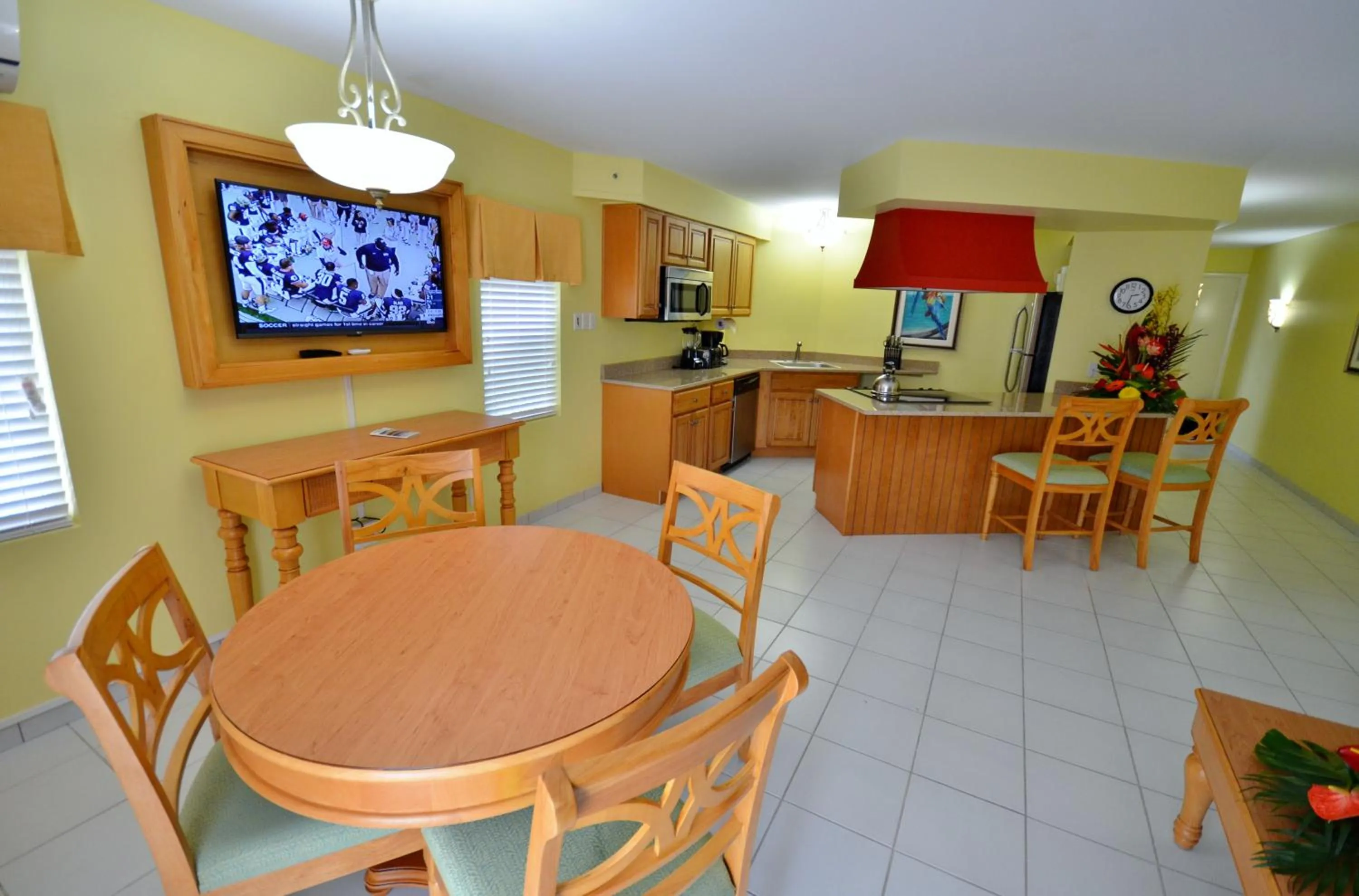 Kitchen or kitchenette in The Atrium Beach Resort and Spa Sint Maarten, Ascend Hotel Collection
