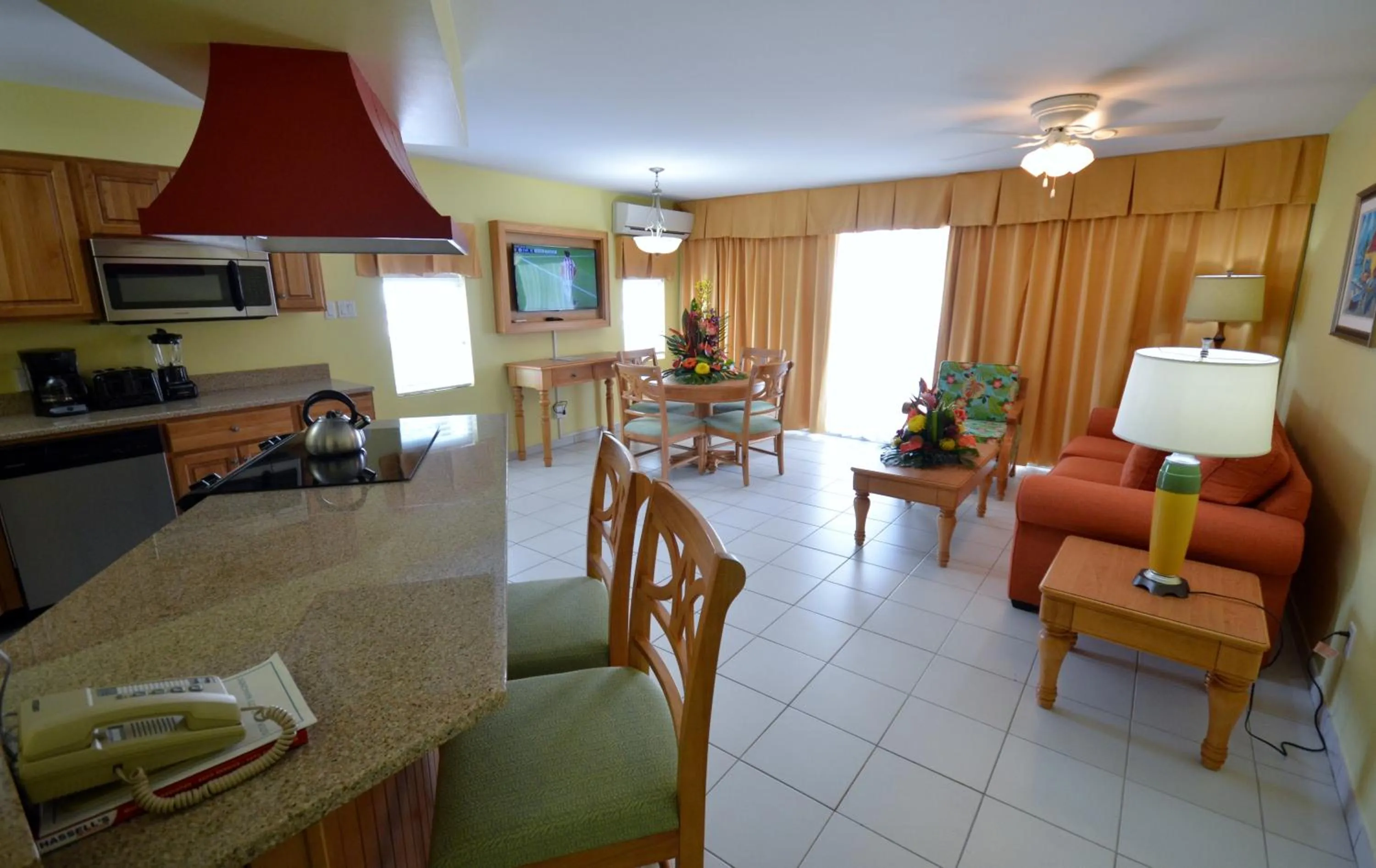 Kitchen or kitchenette in The Atrium Beach Resort and Spa Sint Maarten, Ascend Hotel Collection