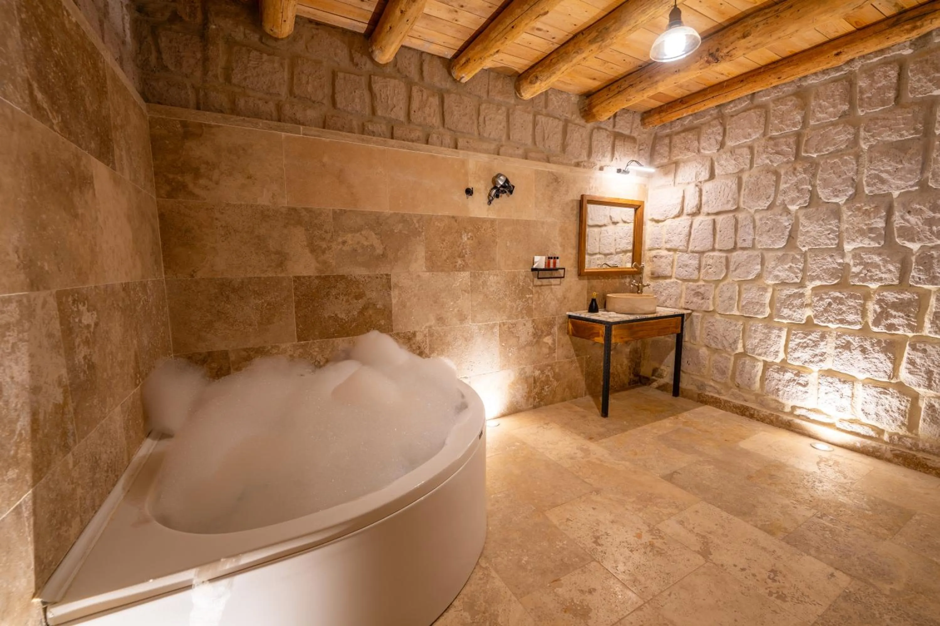 Hot Tub in Asyada Suites Hotel