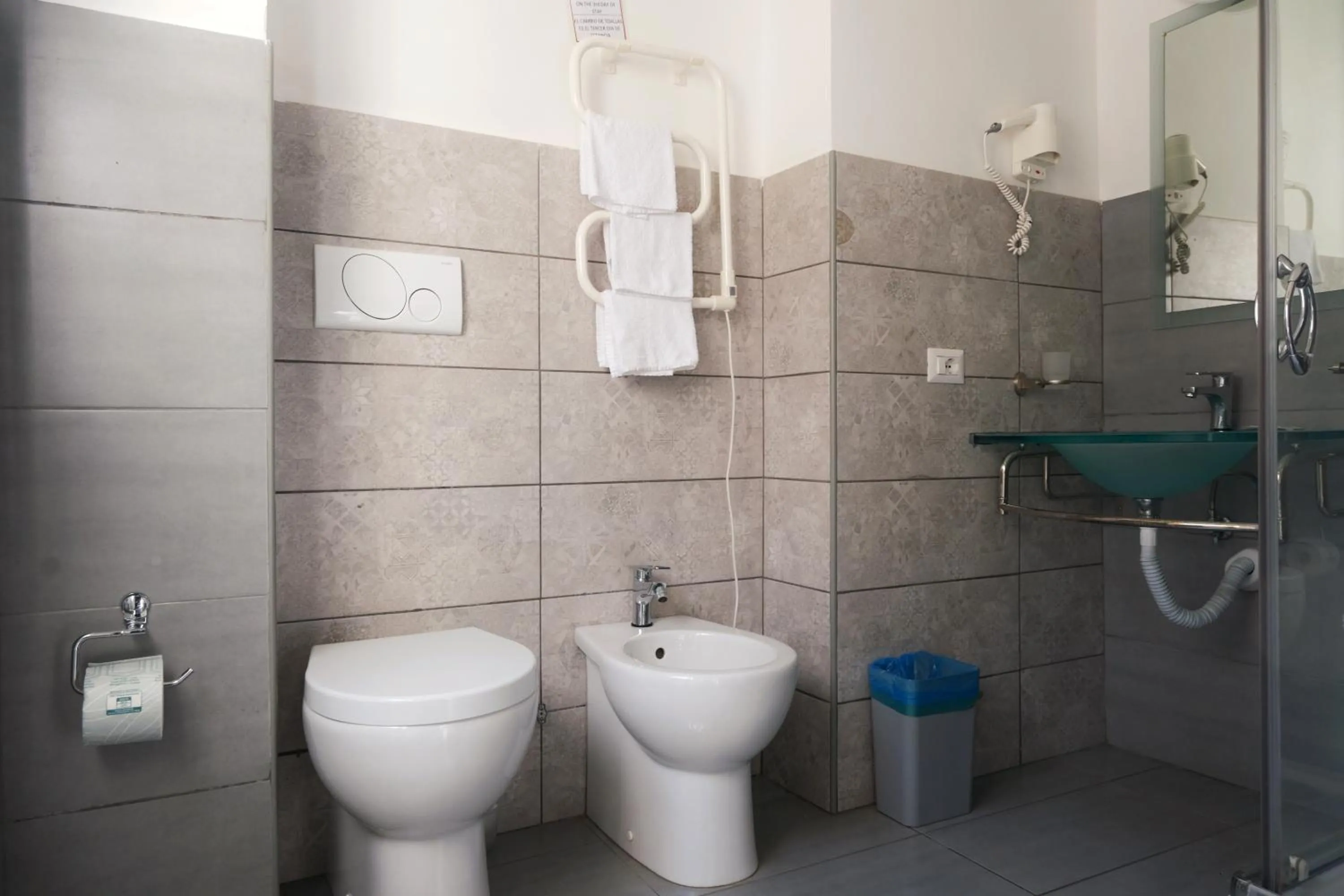 Vatican Central Suites