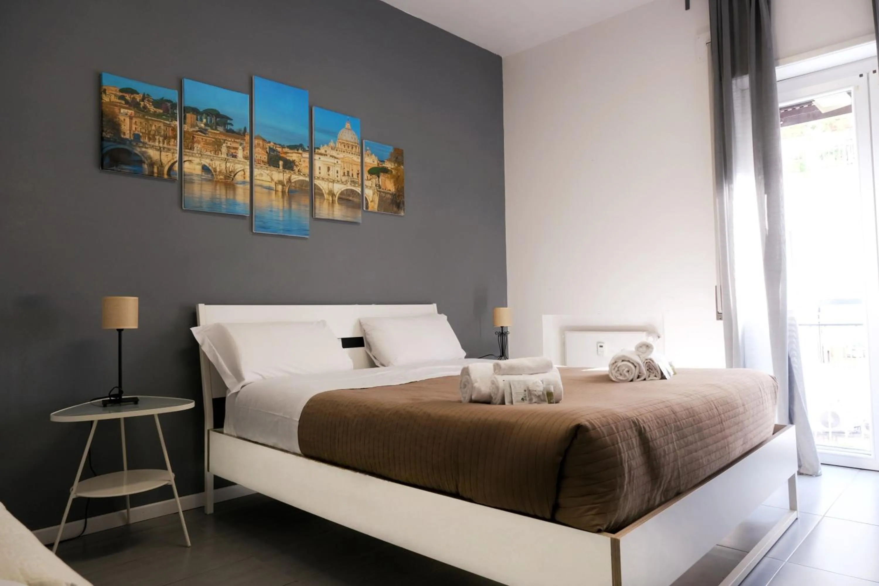 Bed in Vatican Central Suites