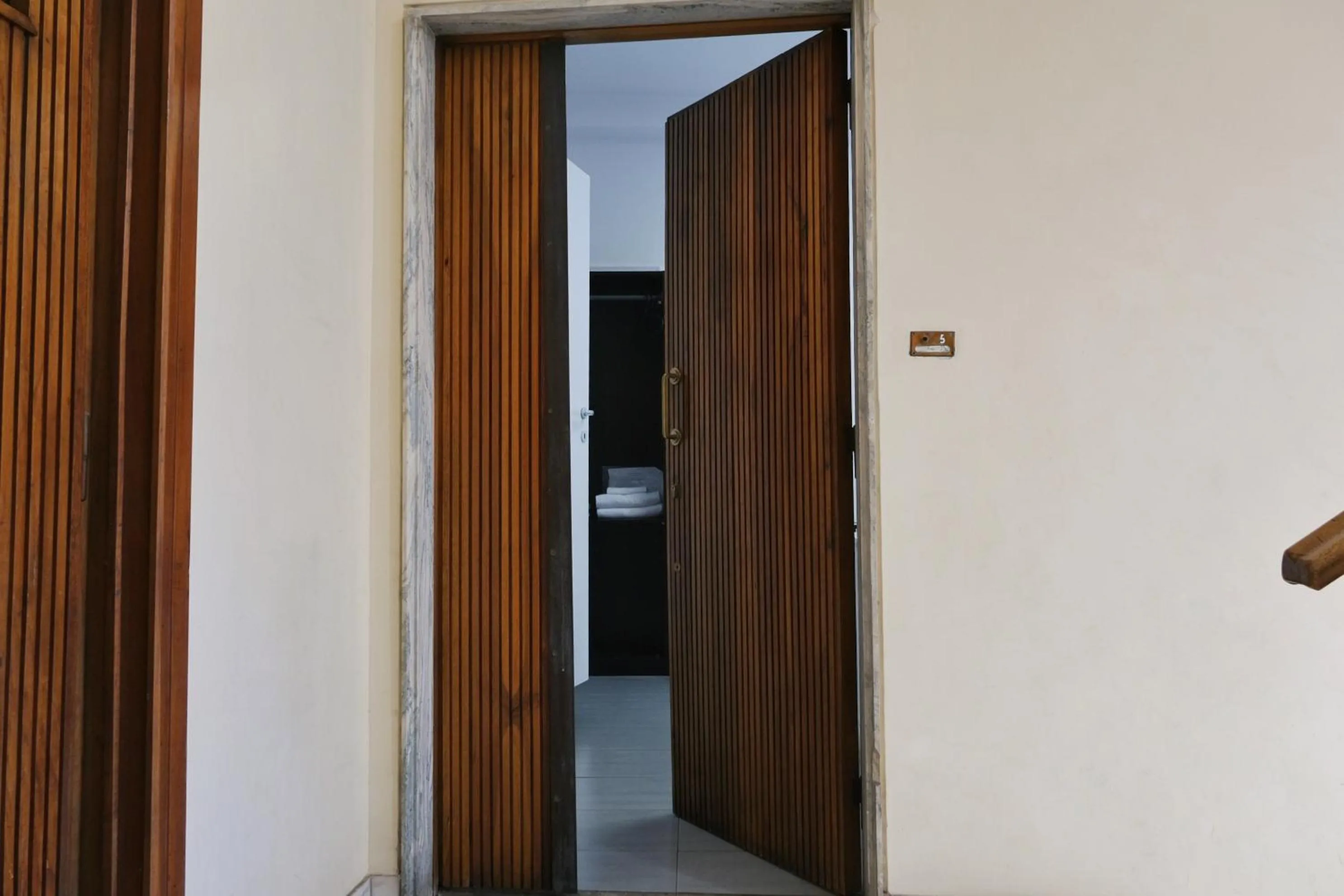 Vatican Central Suites