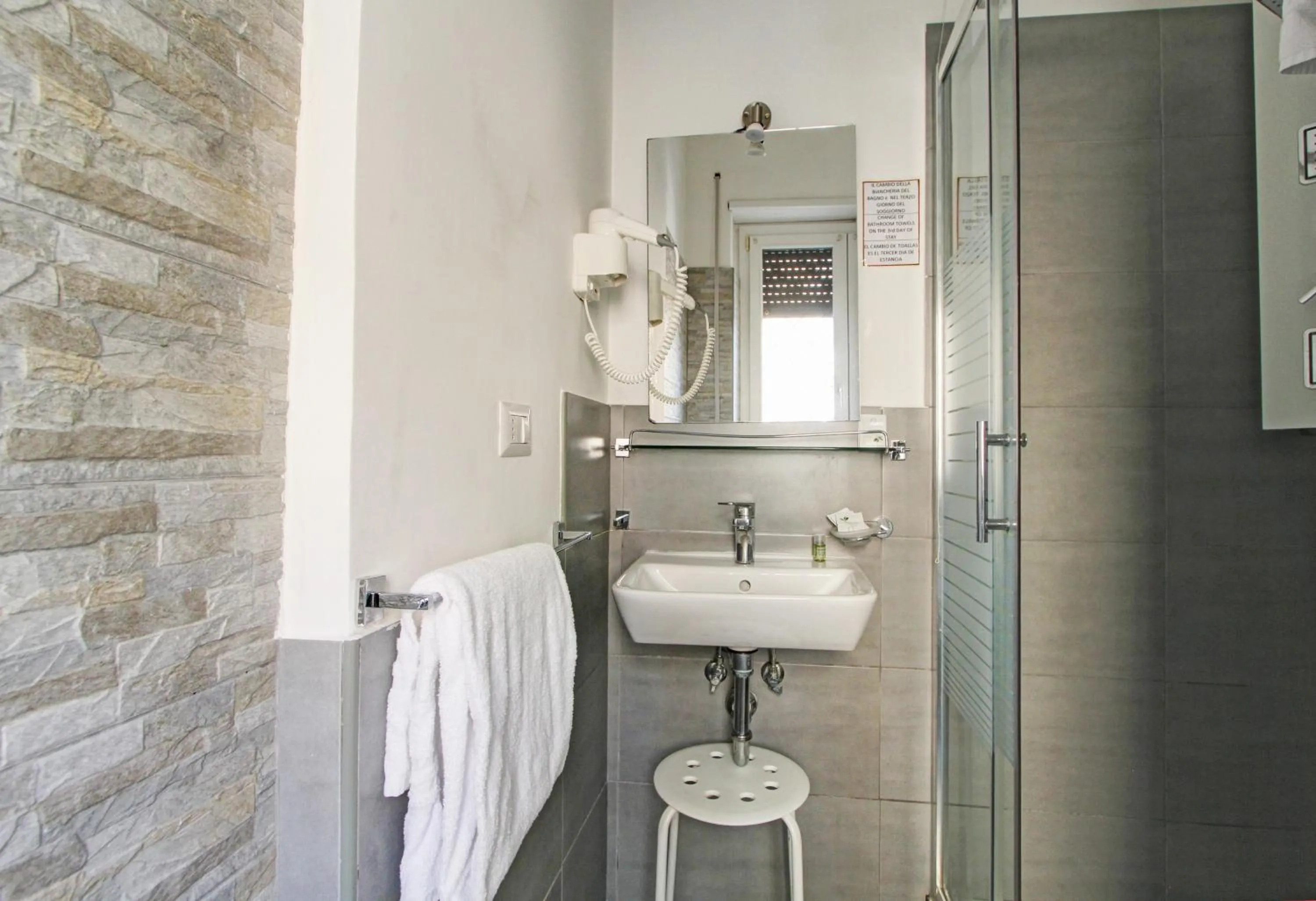 Vatican Central Suites