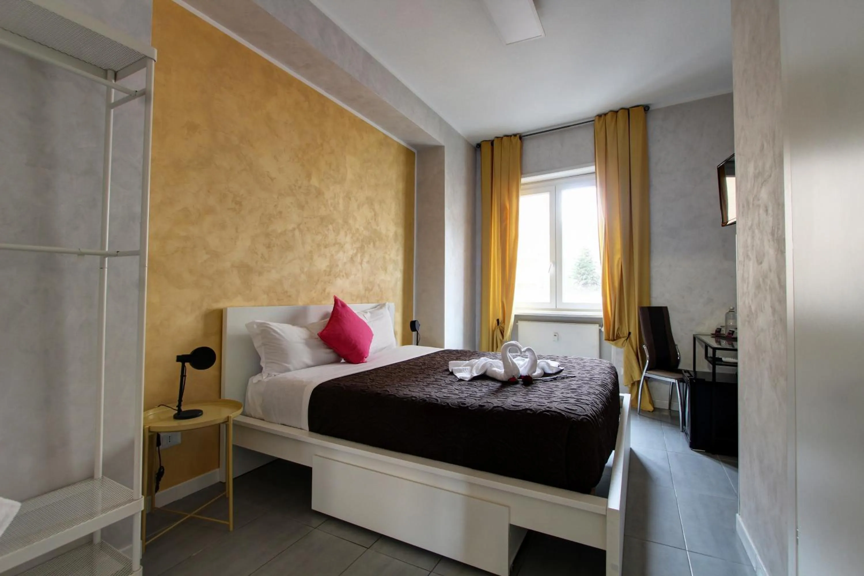 Bed in Vatican Central Suites