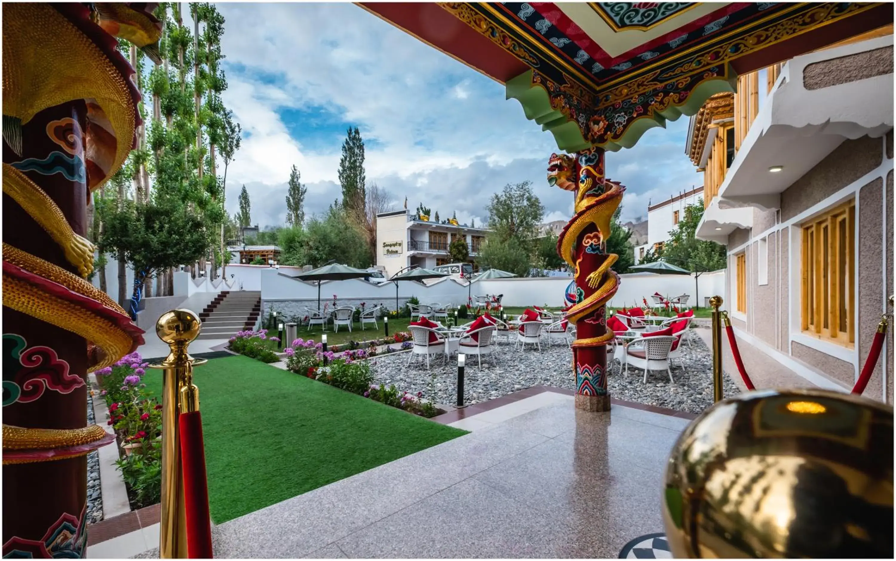 Garden view in Sangaylay palace Garden view in Sangaylay palace