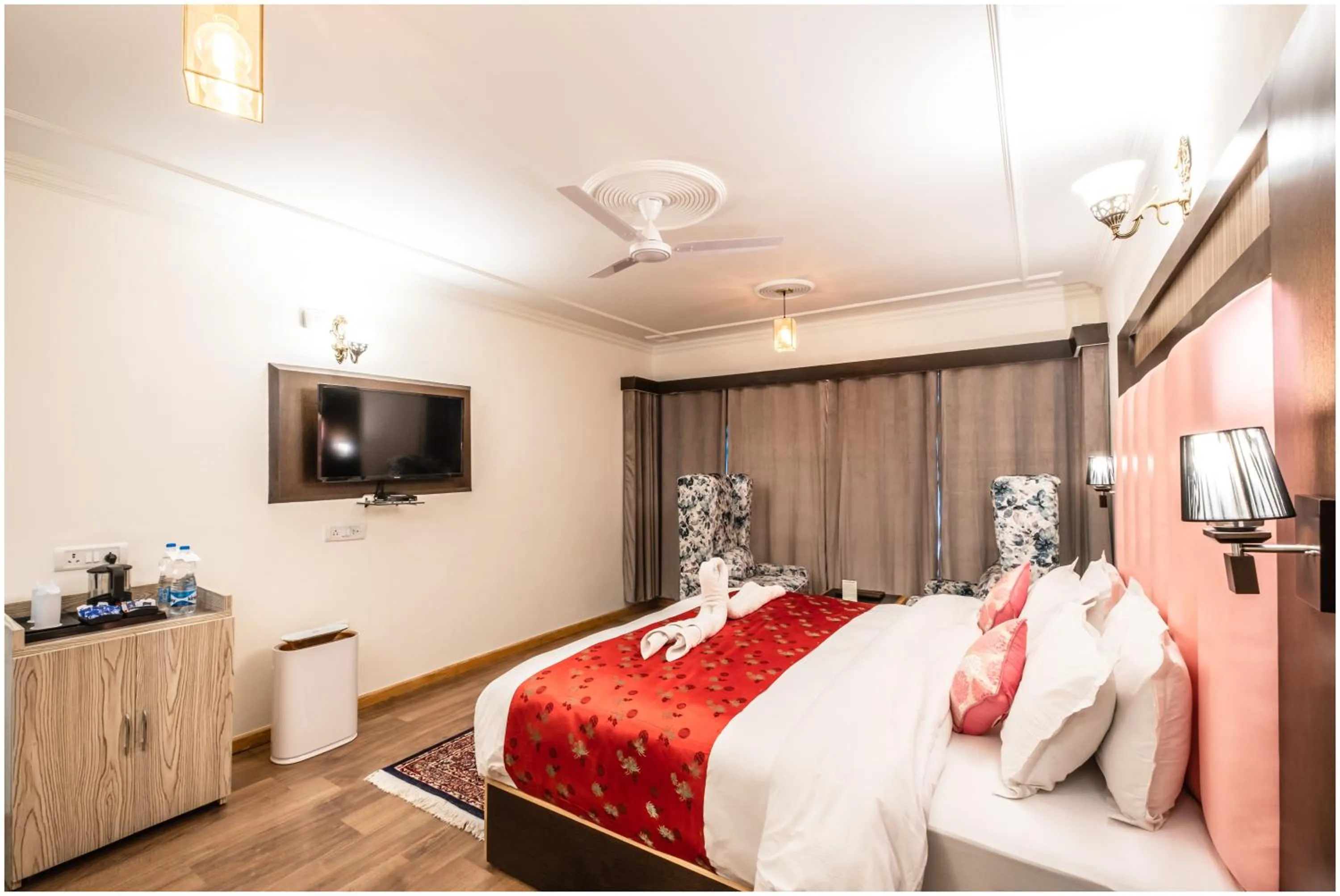 Bed in Sangaylay palace