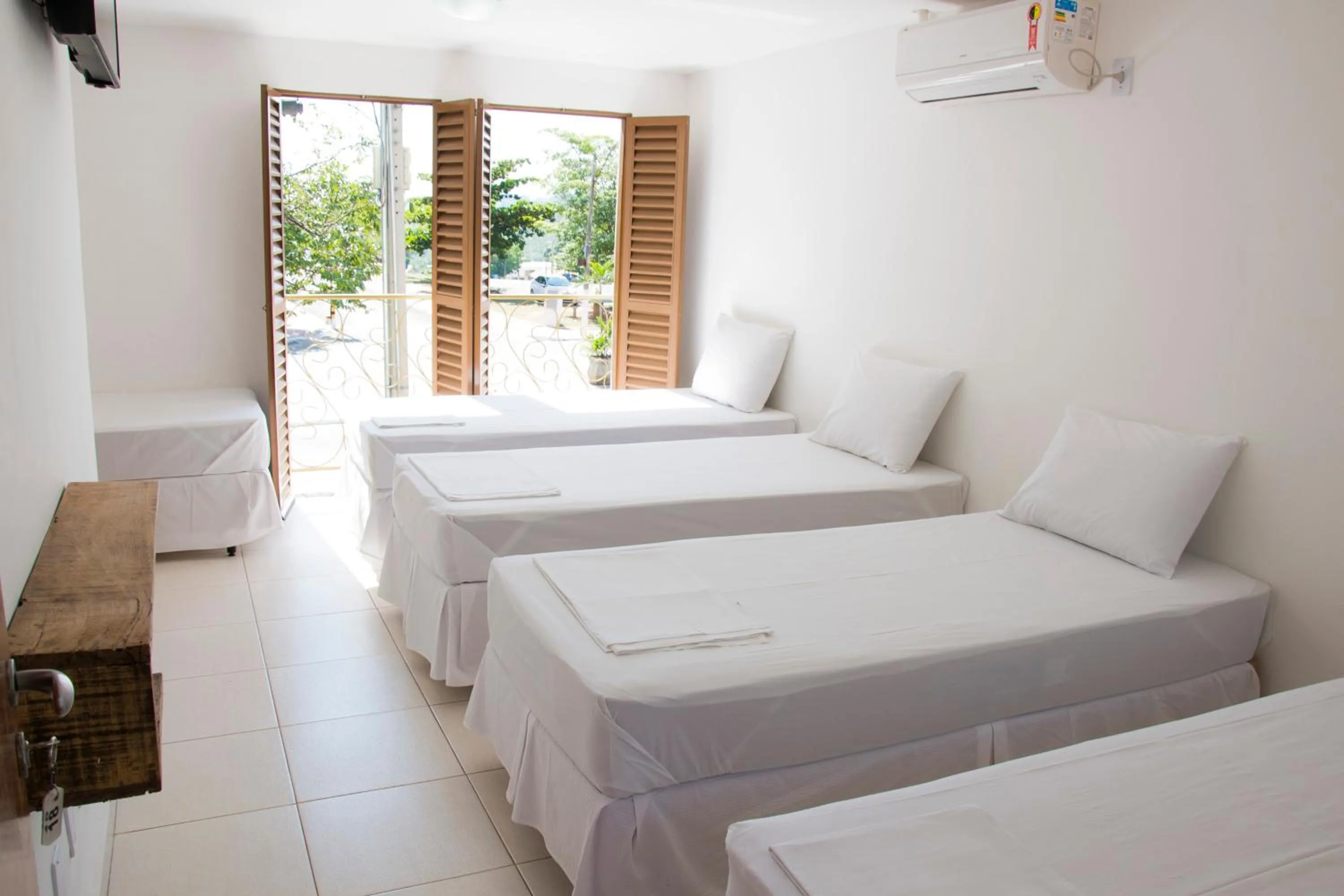 Landmark view, Bed in Hotel Pousada Recanto do Pai
