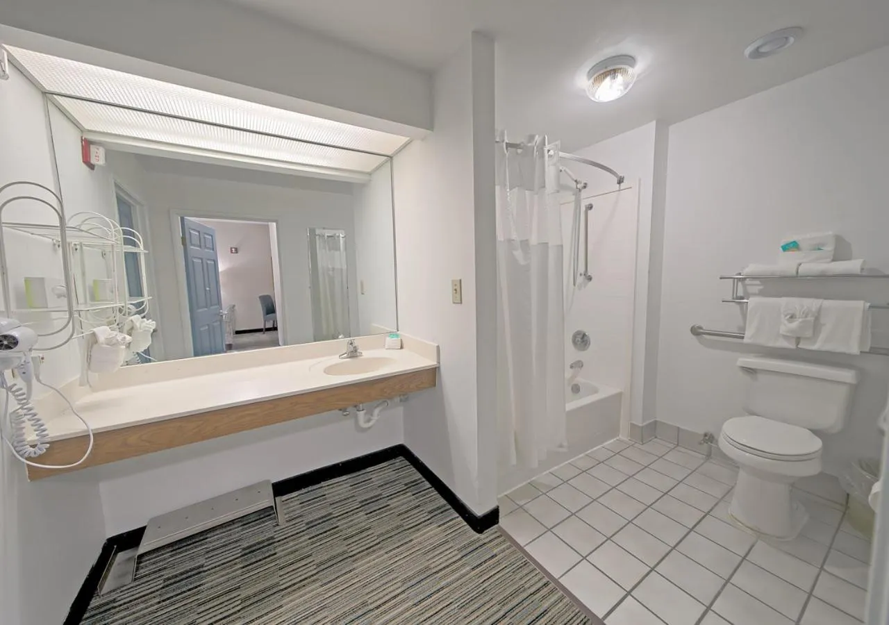 Bathroom in All Season Suites