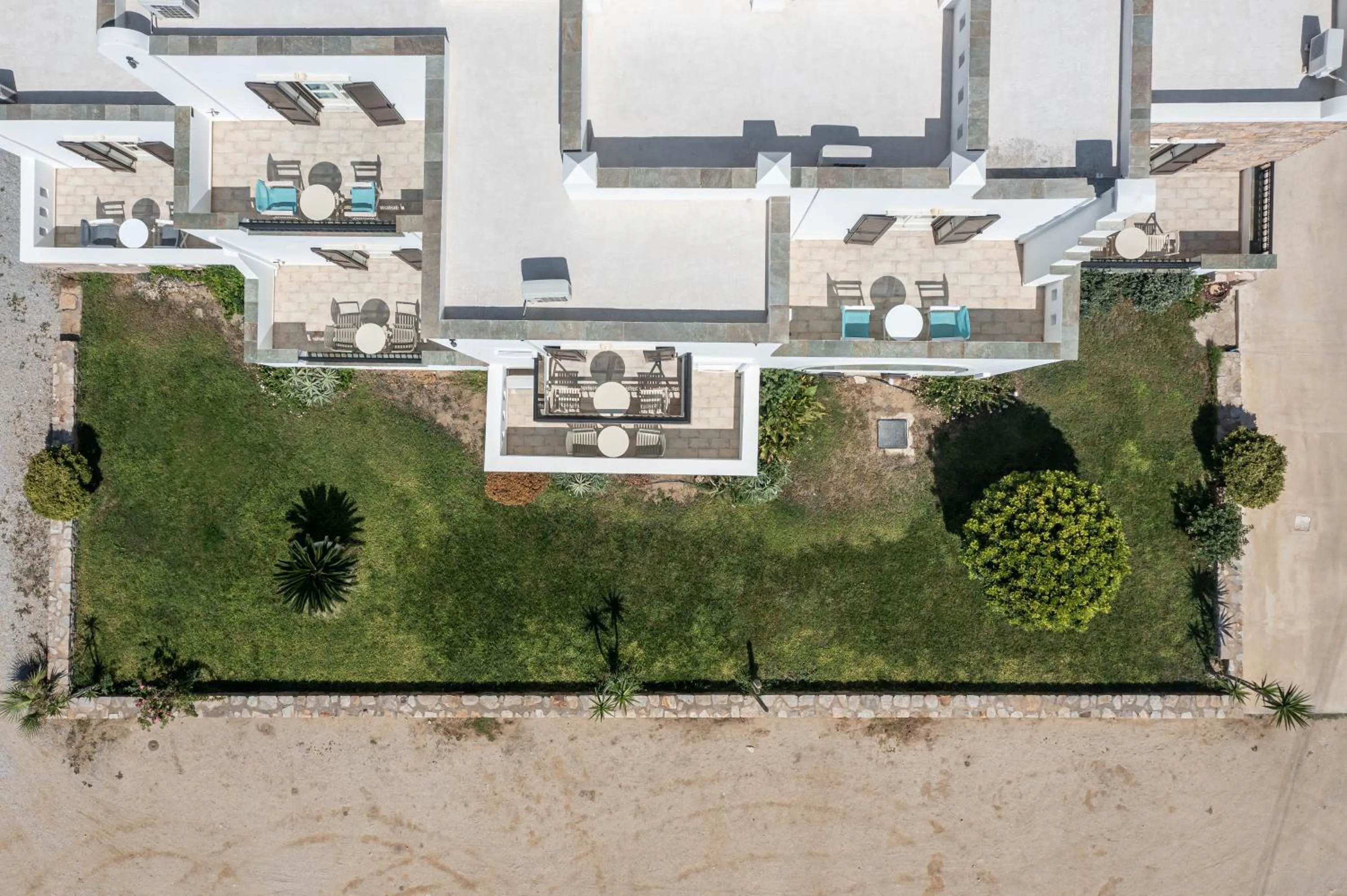 Property building in Zefyros Studios