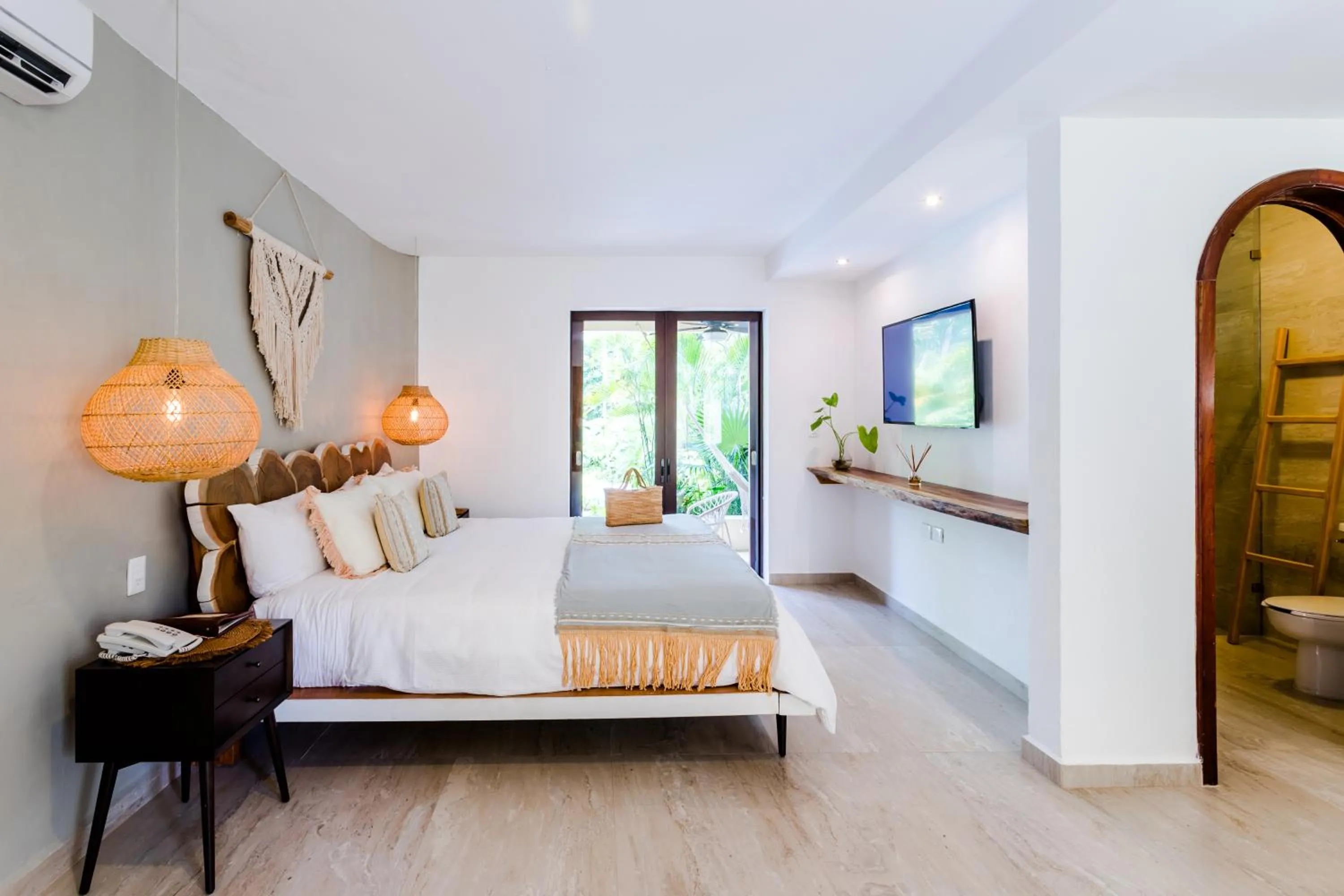 TV and multimedia, Bed in Ana y Jose Tulum Hotel & Beach Club