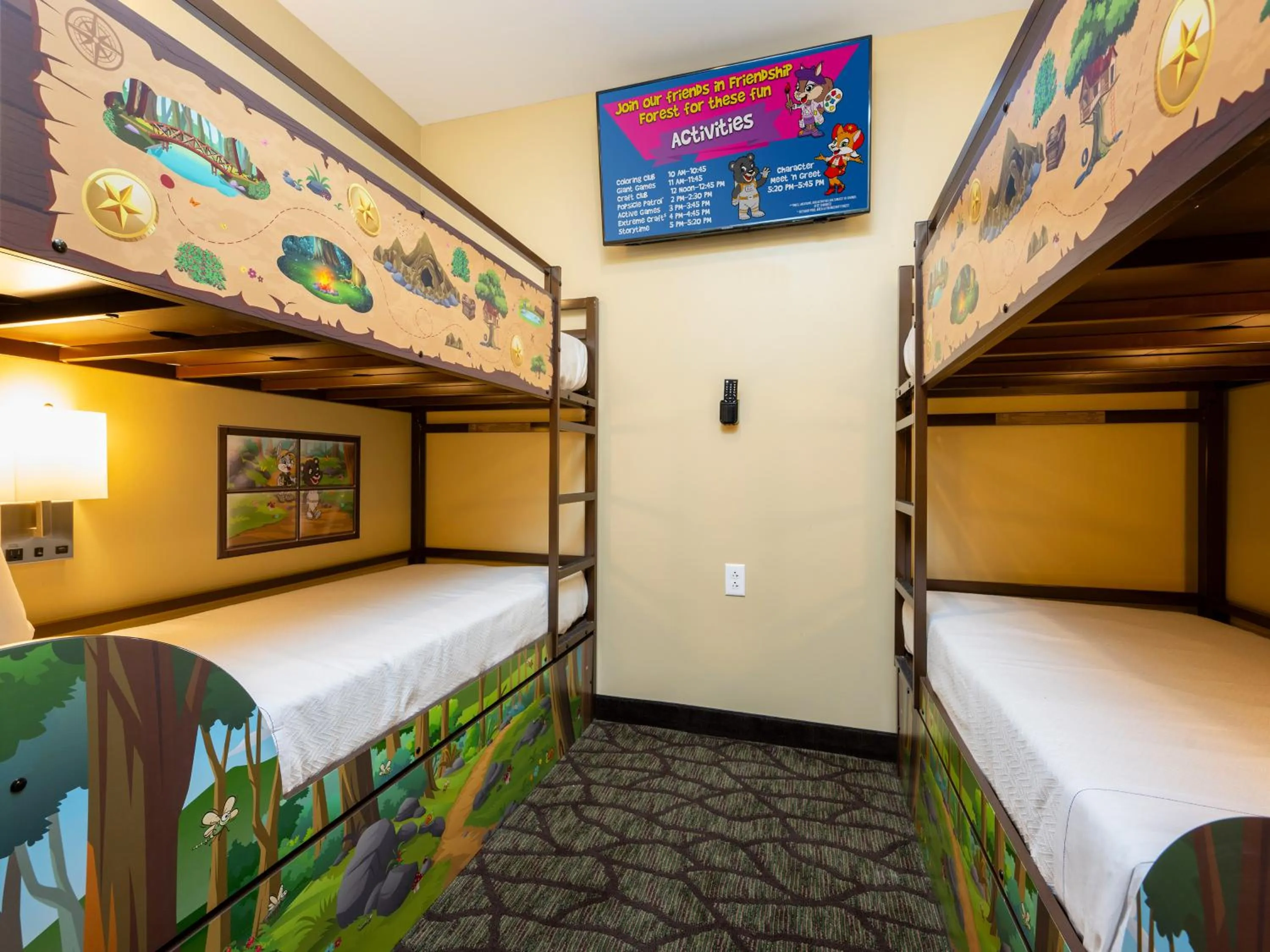 bunk bed, Bed in Country Cascades Waterpark Resort