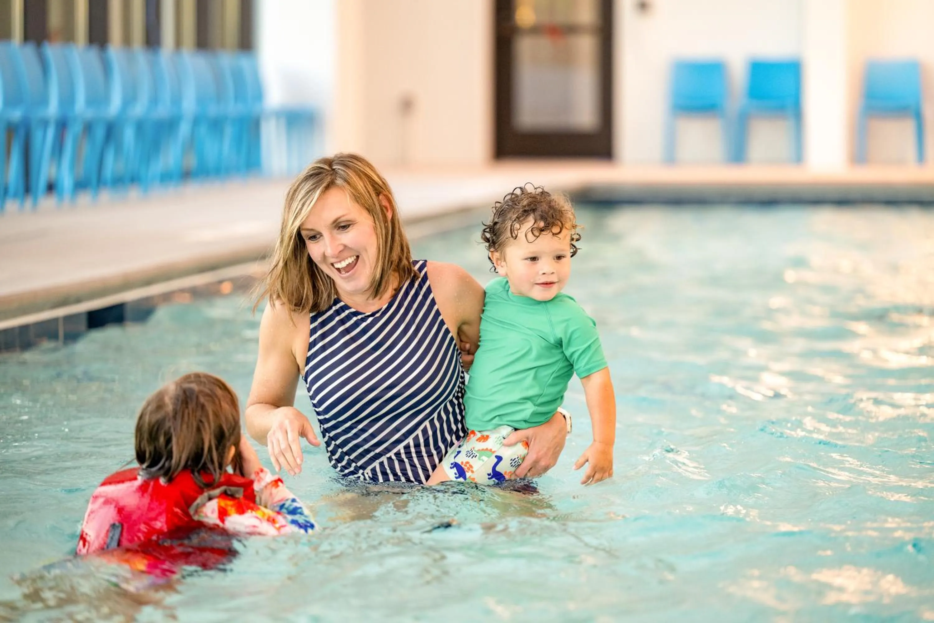 Swimming pool in Country Cascades Waterpark Resort