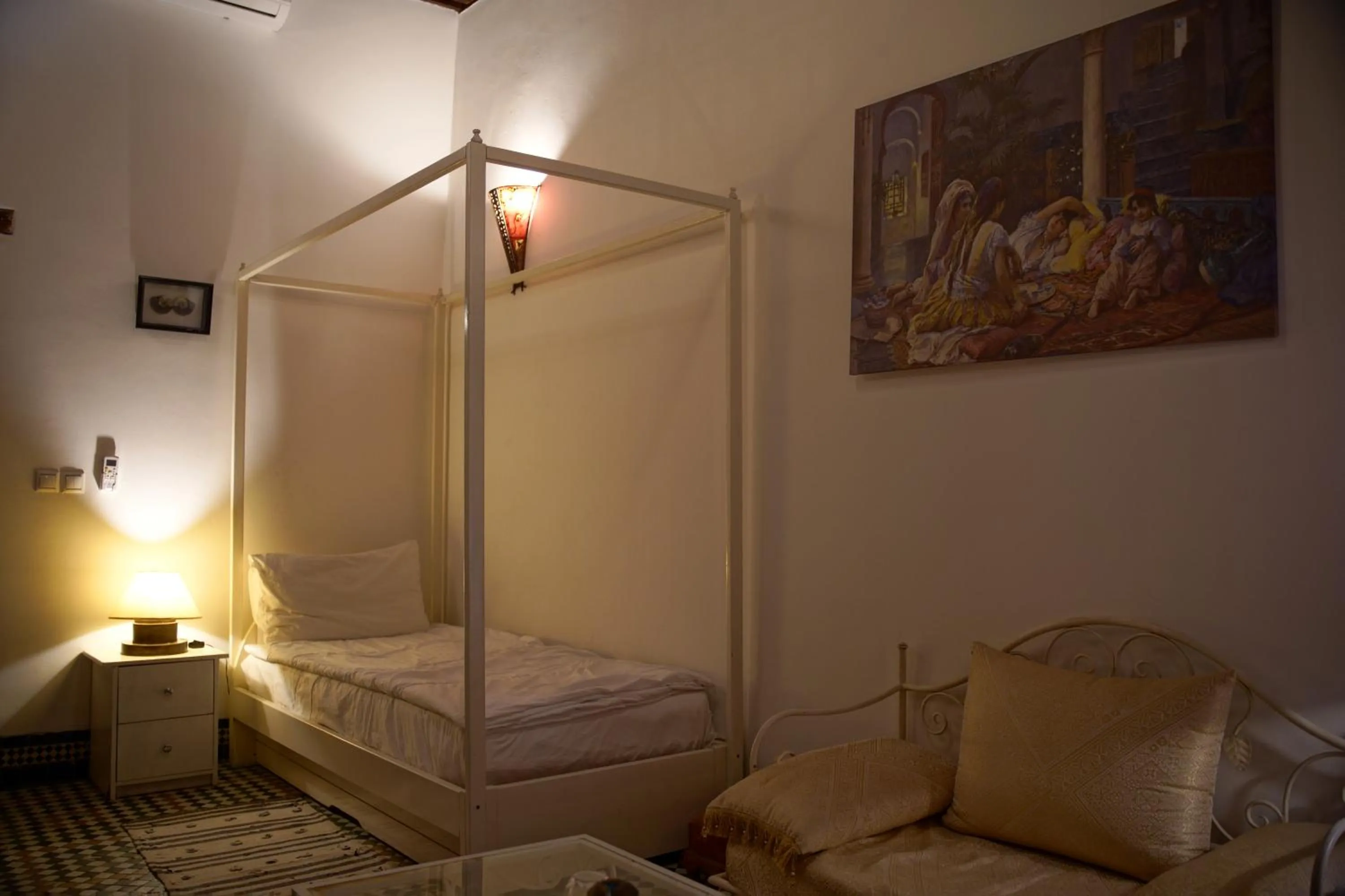 Bed in La Cheminée Bleue Fes