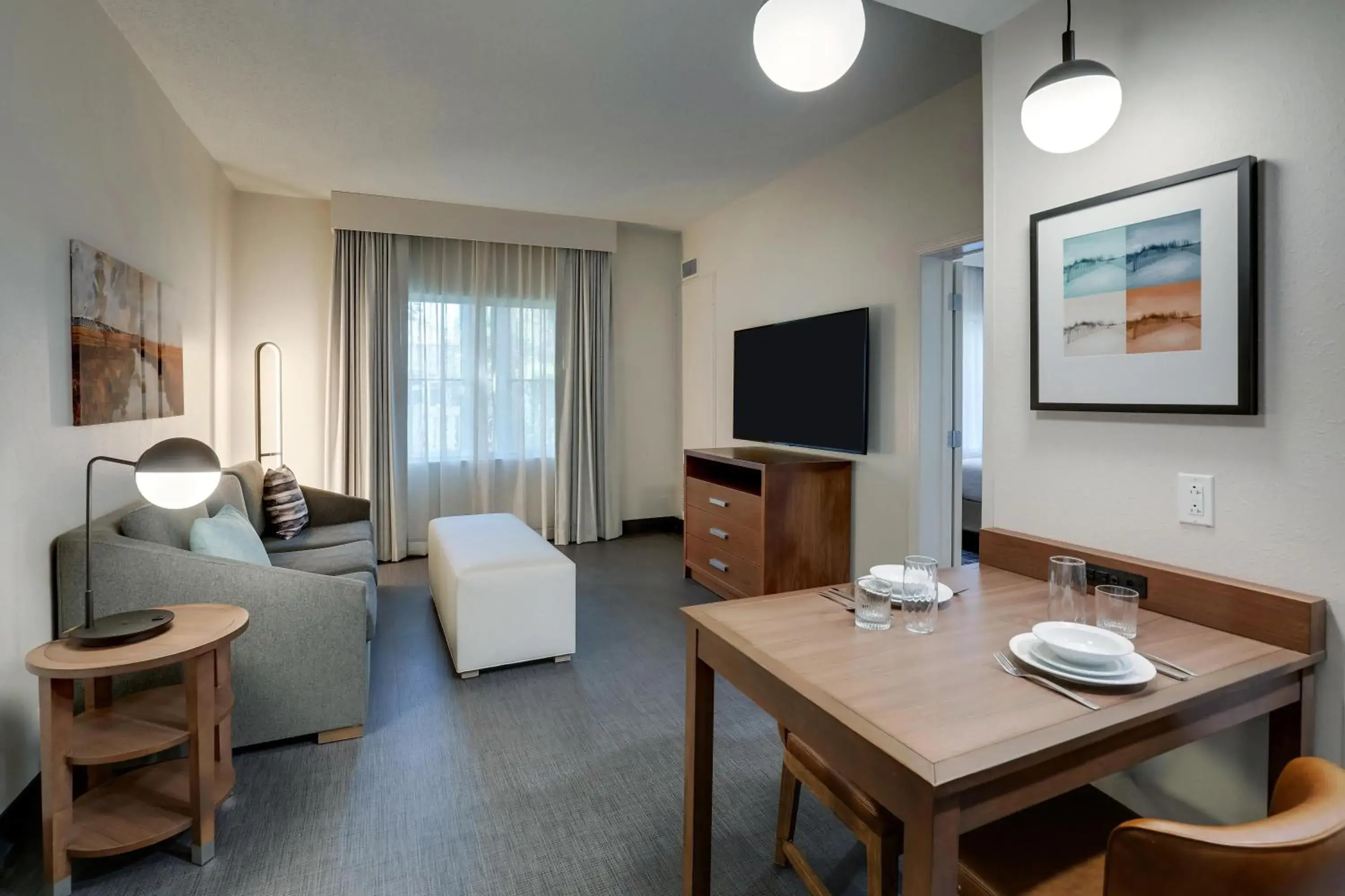 Living room, Bed in Homewood Suites by Hilton Charleston - Mount Pleasant Living room, Bed in Homewood Suites by Hilton Charleston - Mount Pleasant