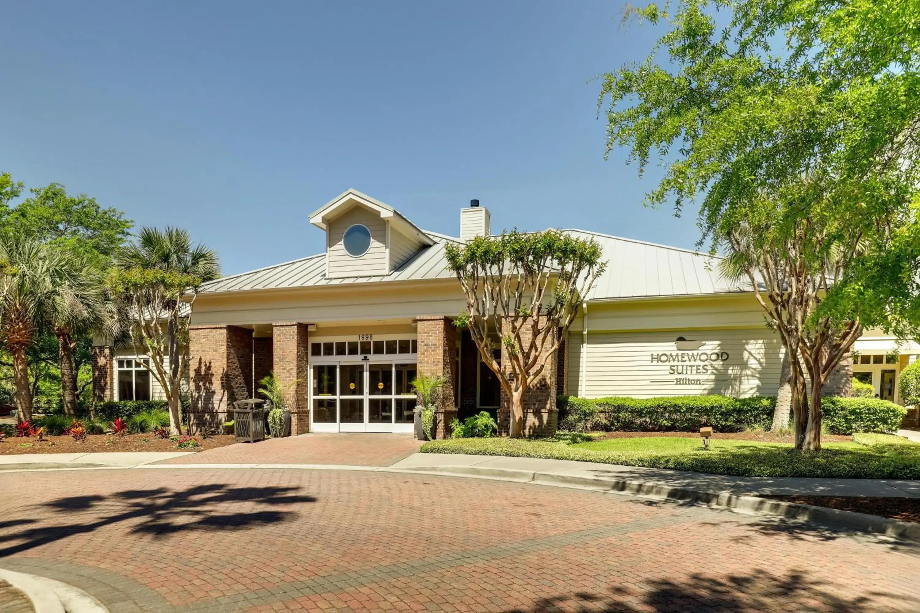 Property building in Homewood Suites by Hilton Charleston - Mount Pleasant Property building in Homewood Suites by Hilton Charleston - Mount Pleasant