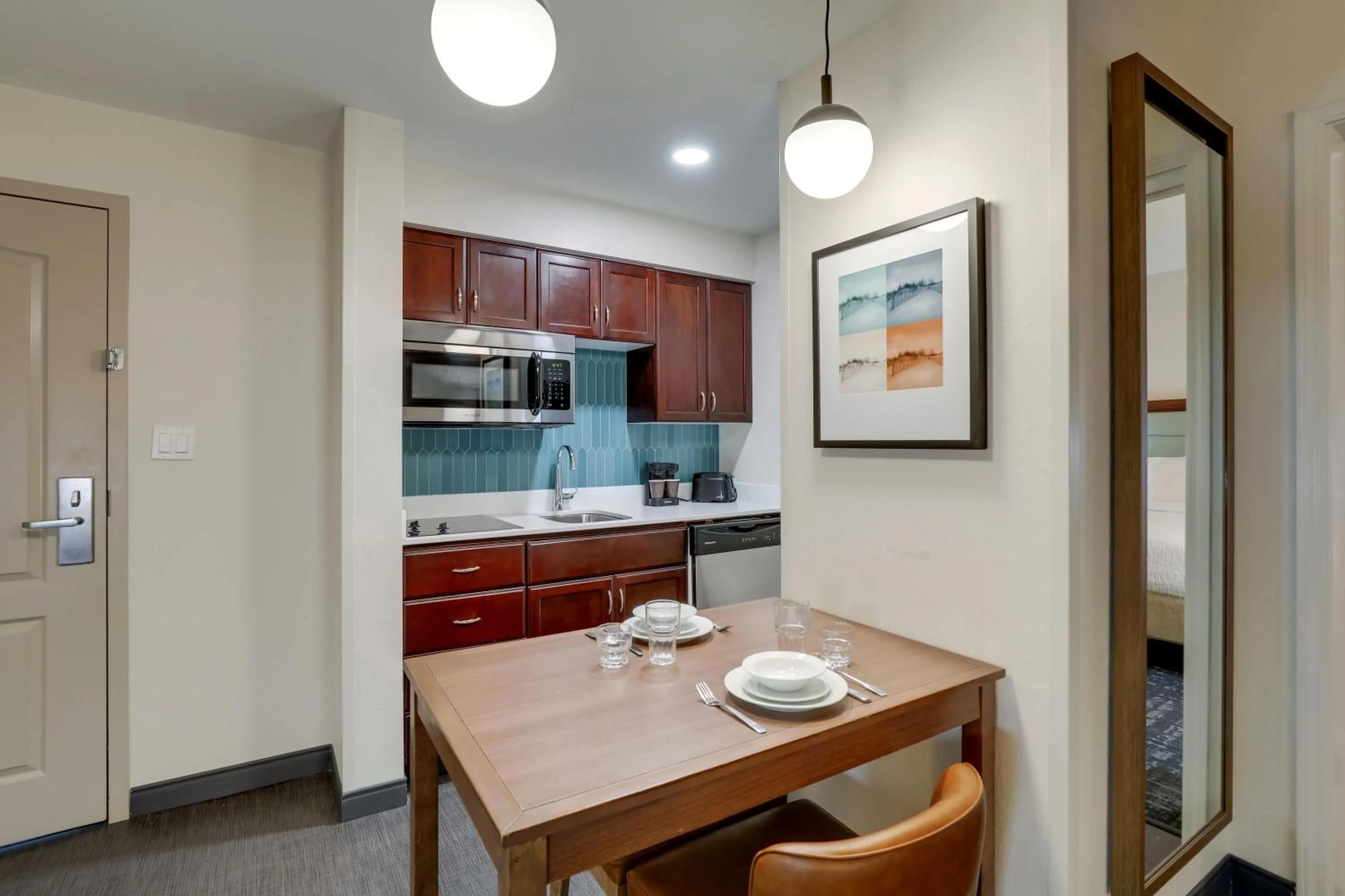 Kitchen or kitchenette in Homewood Suites by Hilton Charleston - Mount Pleasant