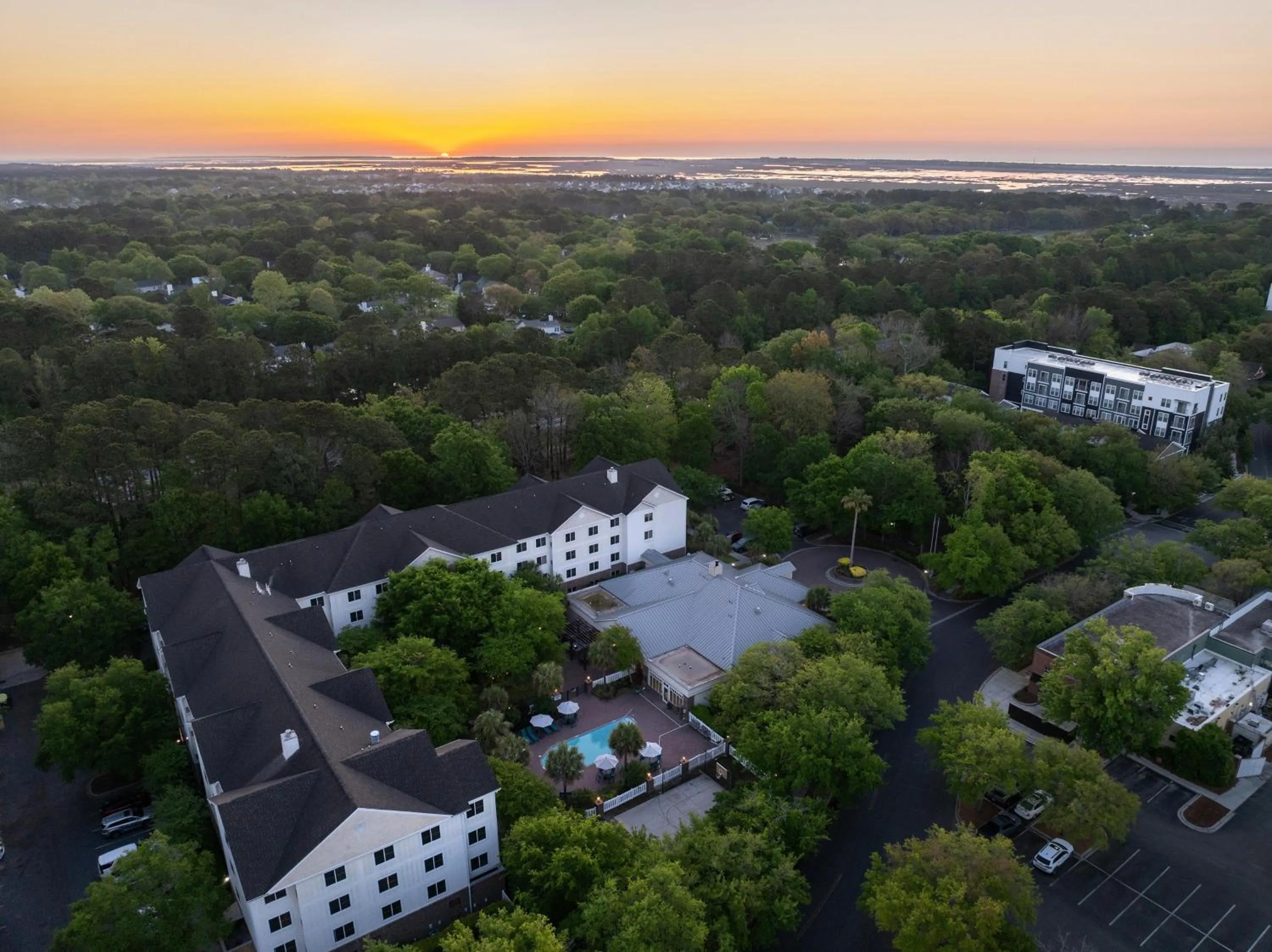 Property building in Homewood Suites by Hilton Charleston - Mount Pleasant