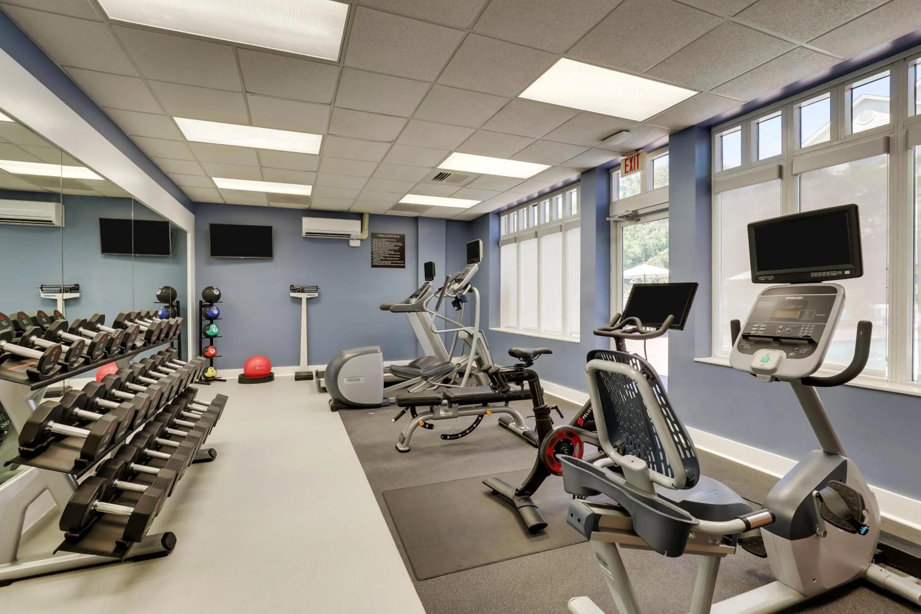 Fitness centre/facilities in Homewood Suites by Hilton Charleston - Mount Pleasant